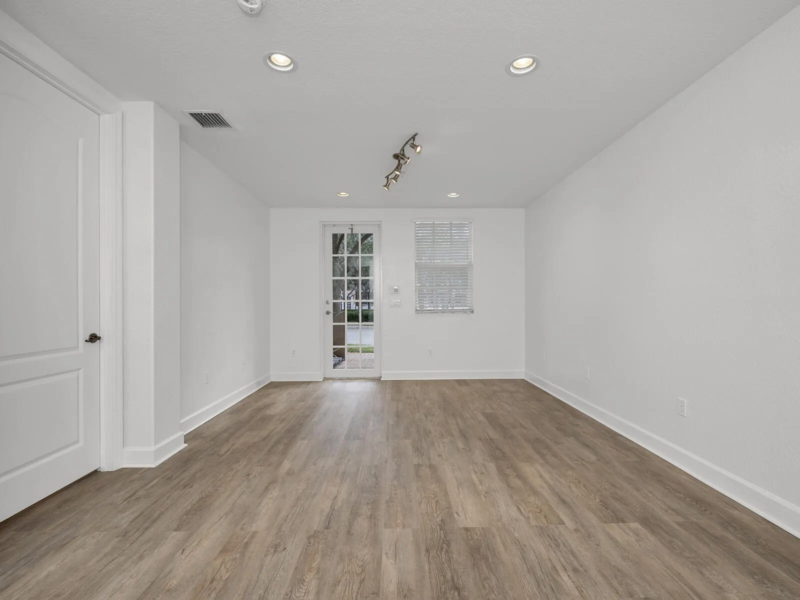 408 SW 147th Avenue #5004