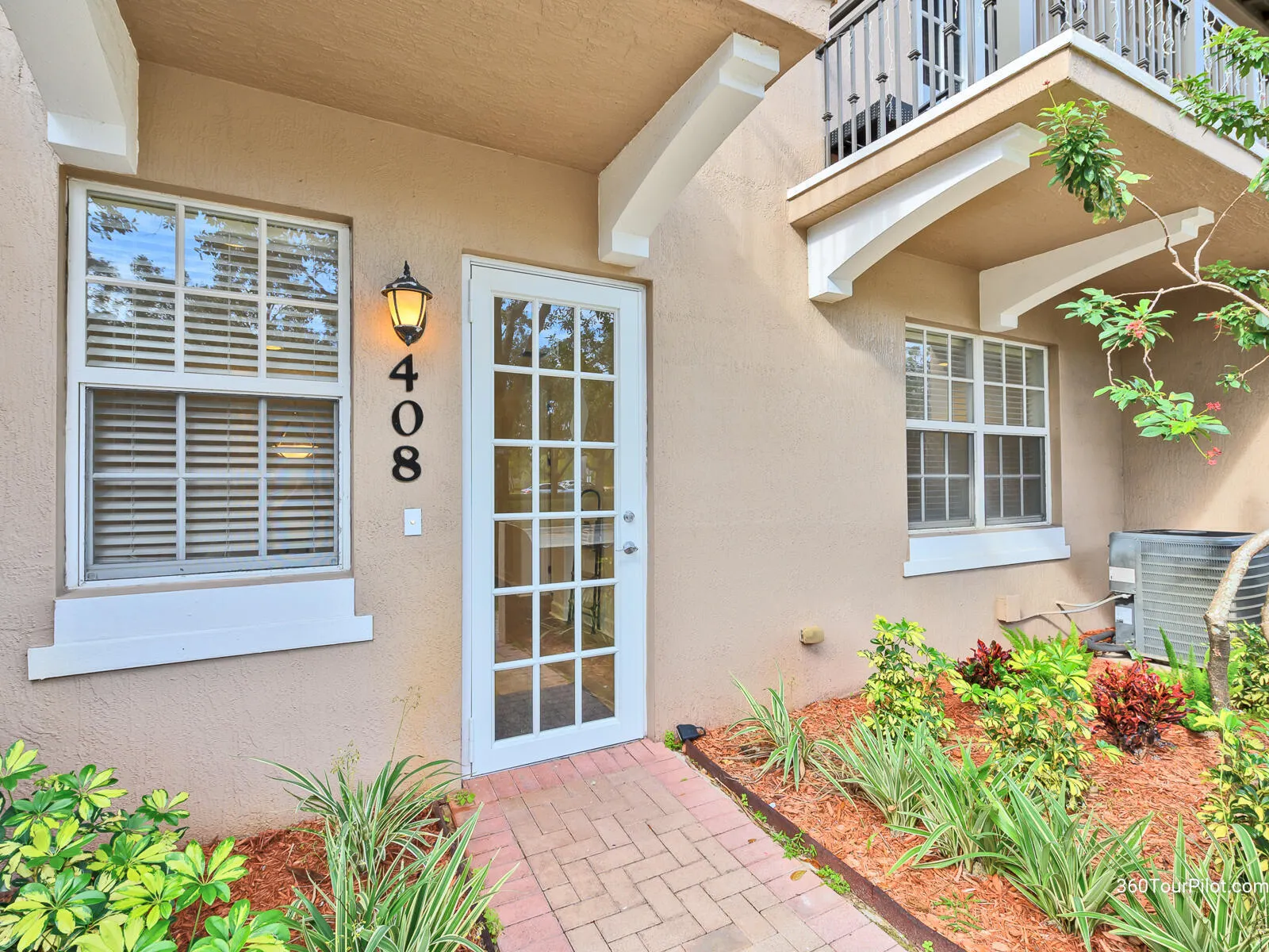 408 SW 147th Avenue #5004