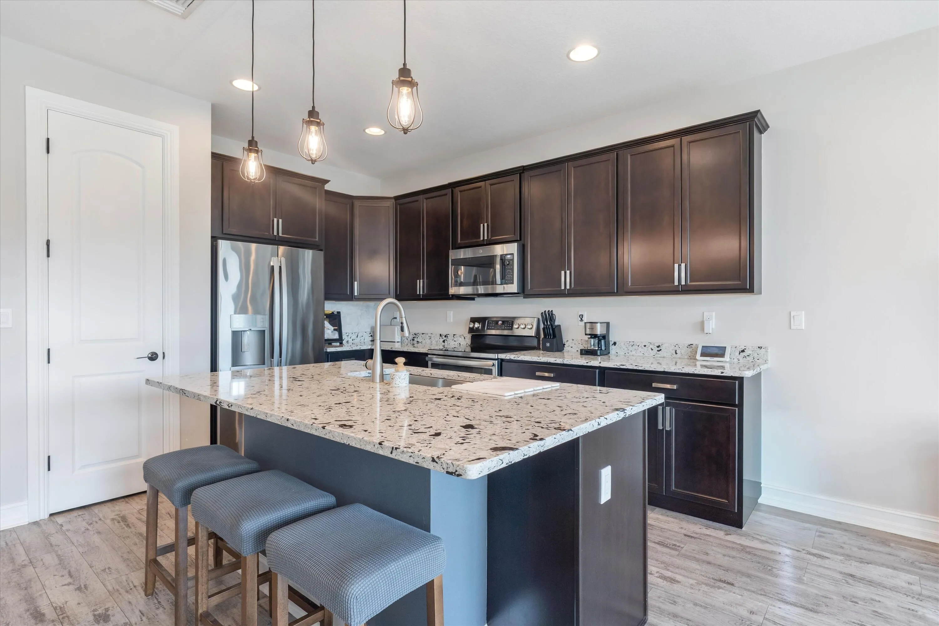 9988 Brickhill Drive