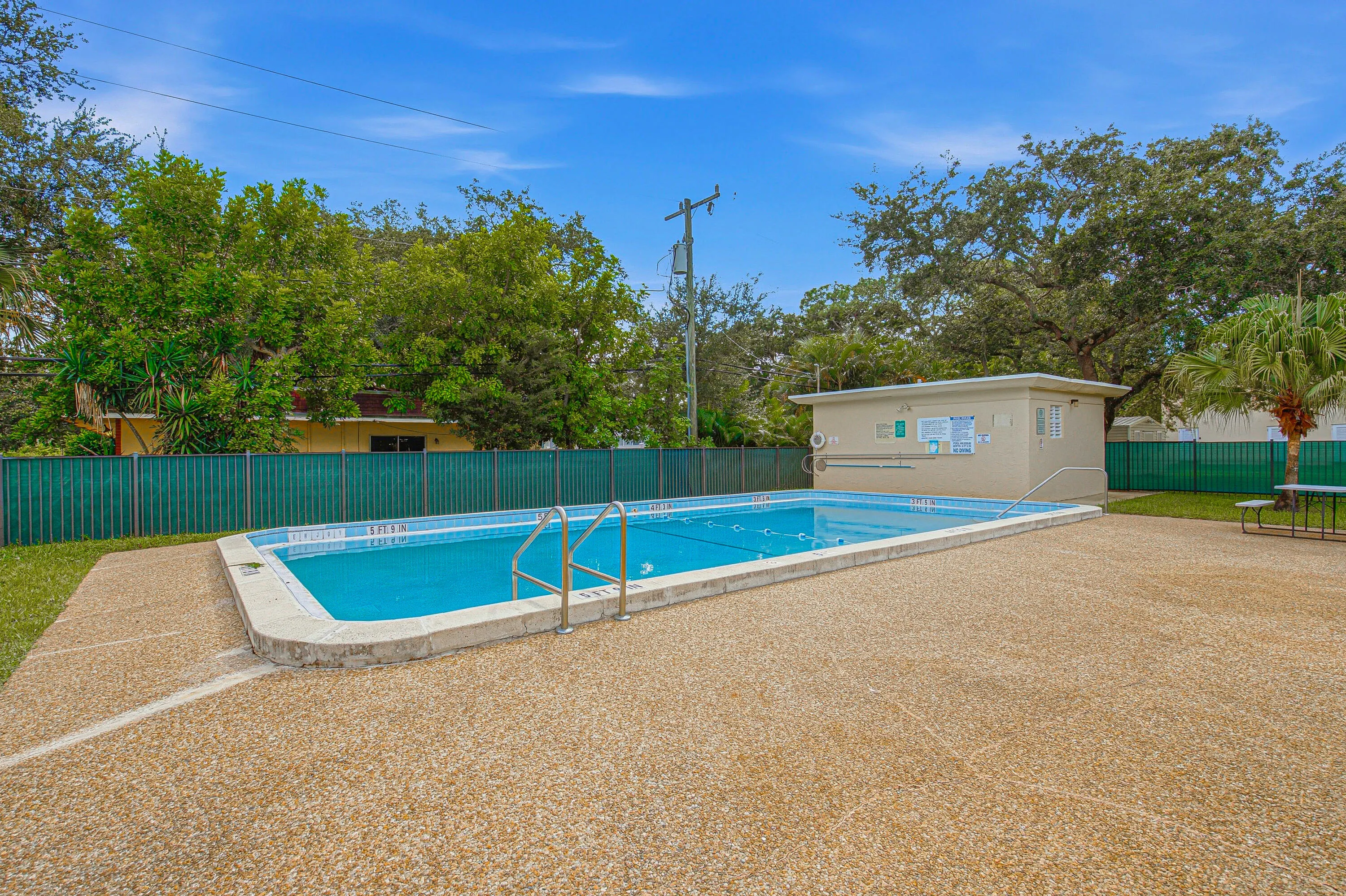 5375 SW 40TH Avenue #105