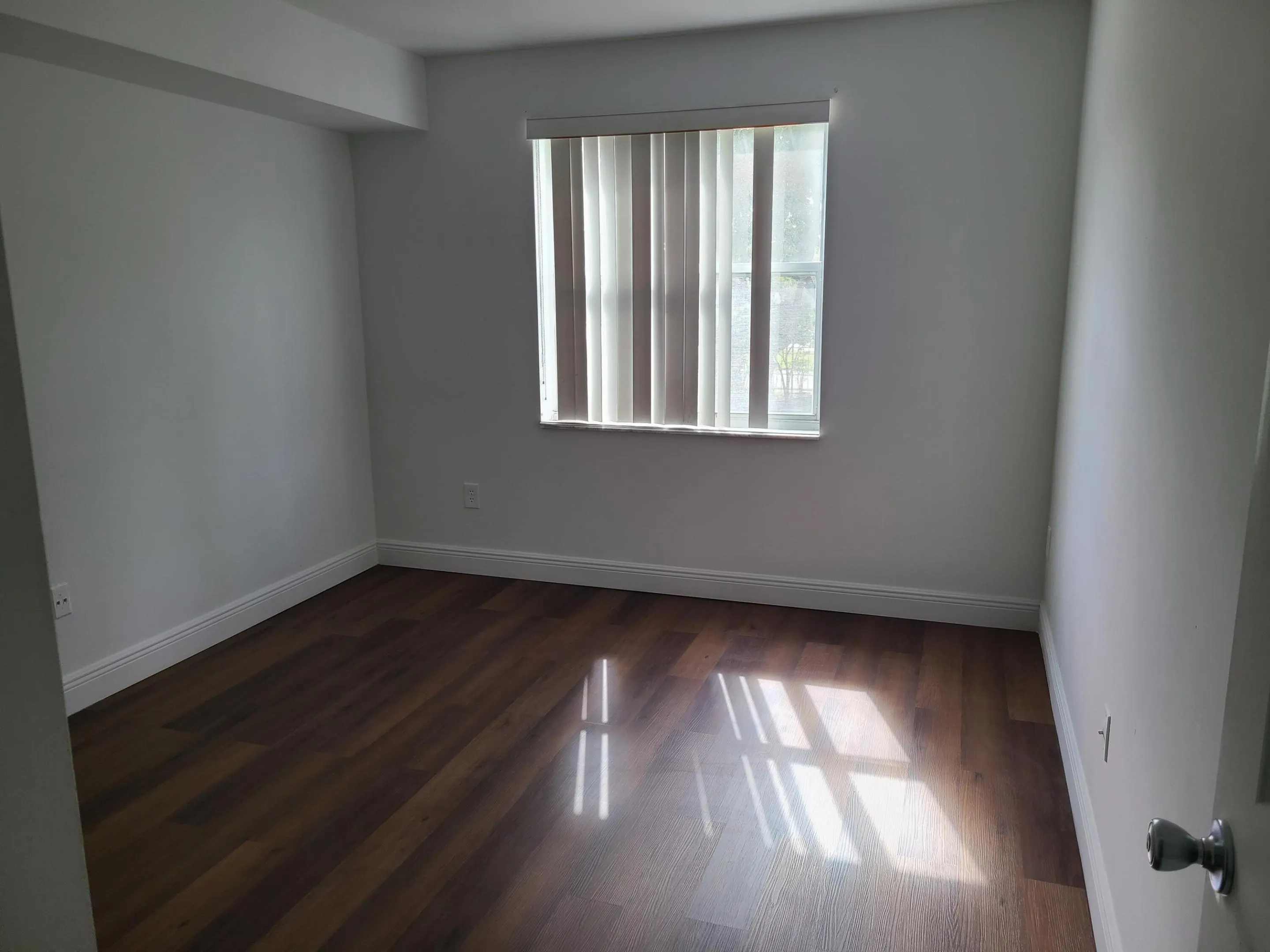 9645 NW 1st Court #1-206