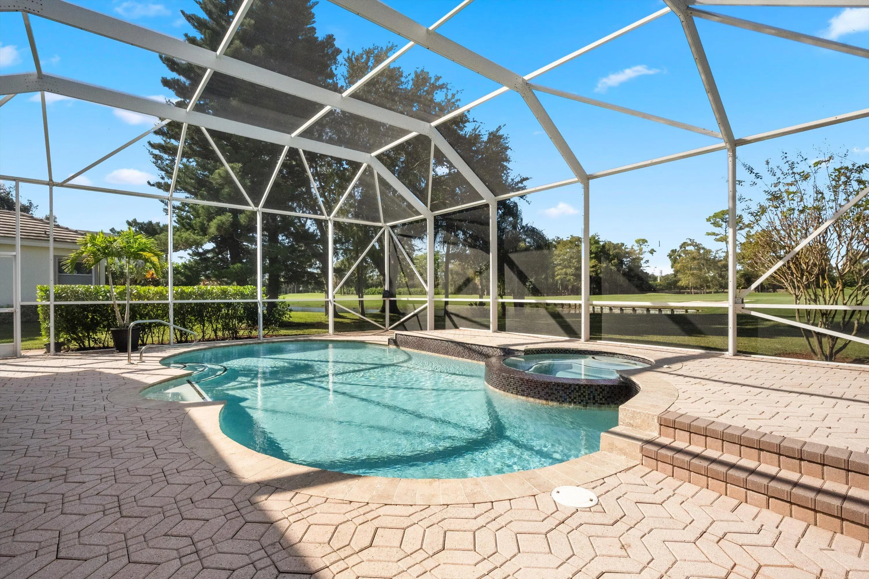 721 PINE CLUB Lane