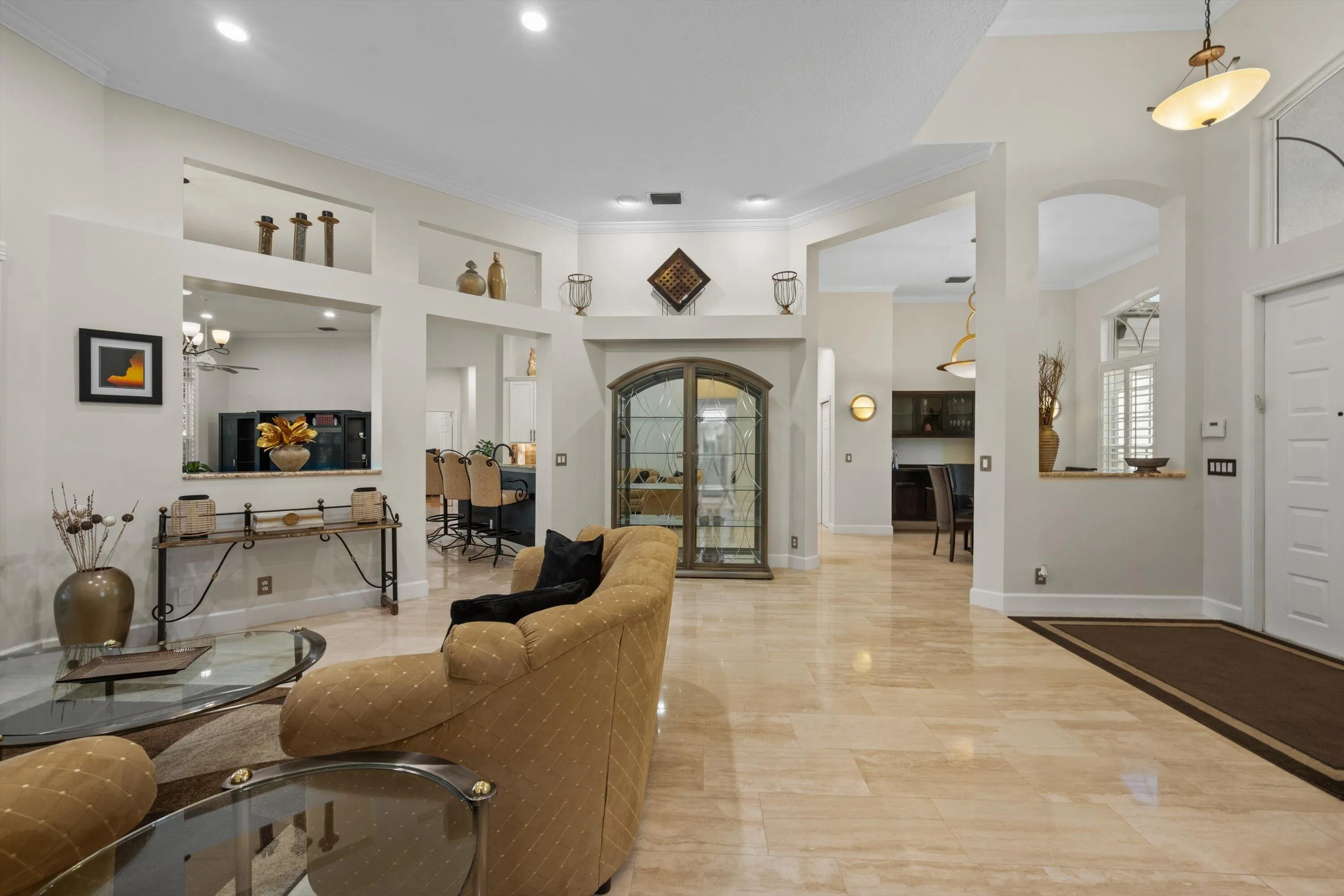 721 PINE CLUB Lane