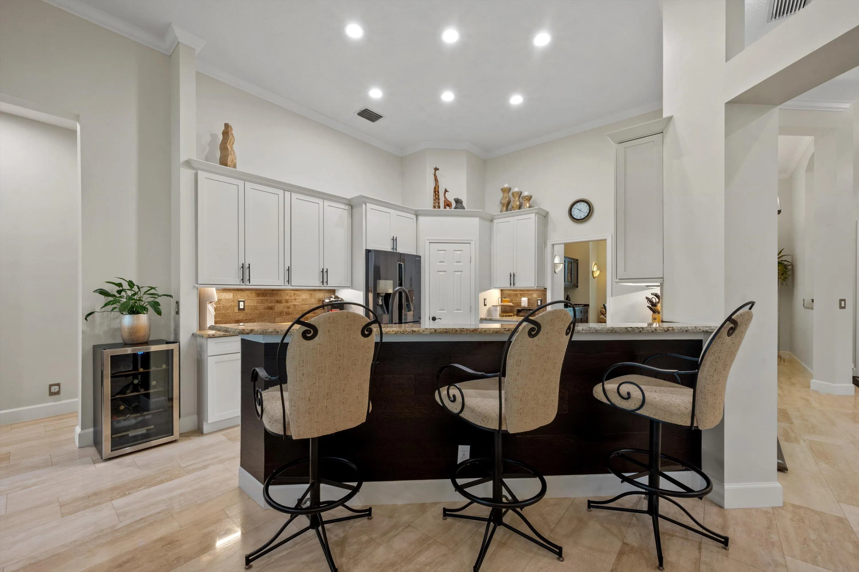 721 PINE CLUB Lane