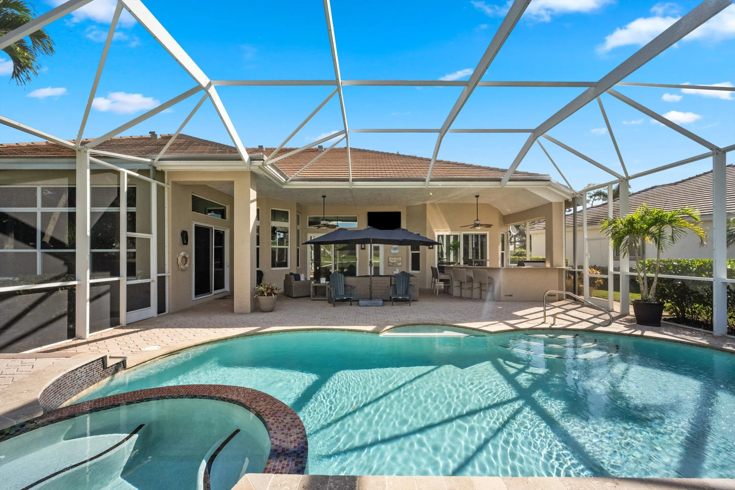 721 PINE CLUB Lane
