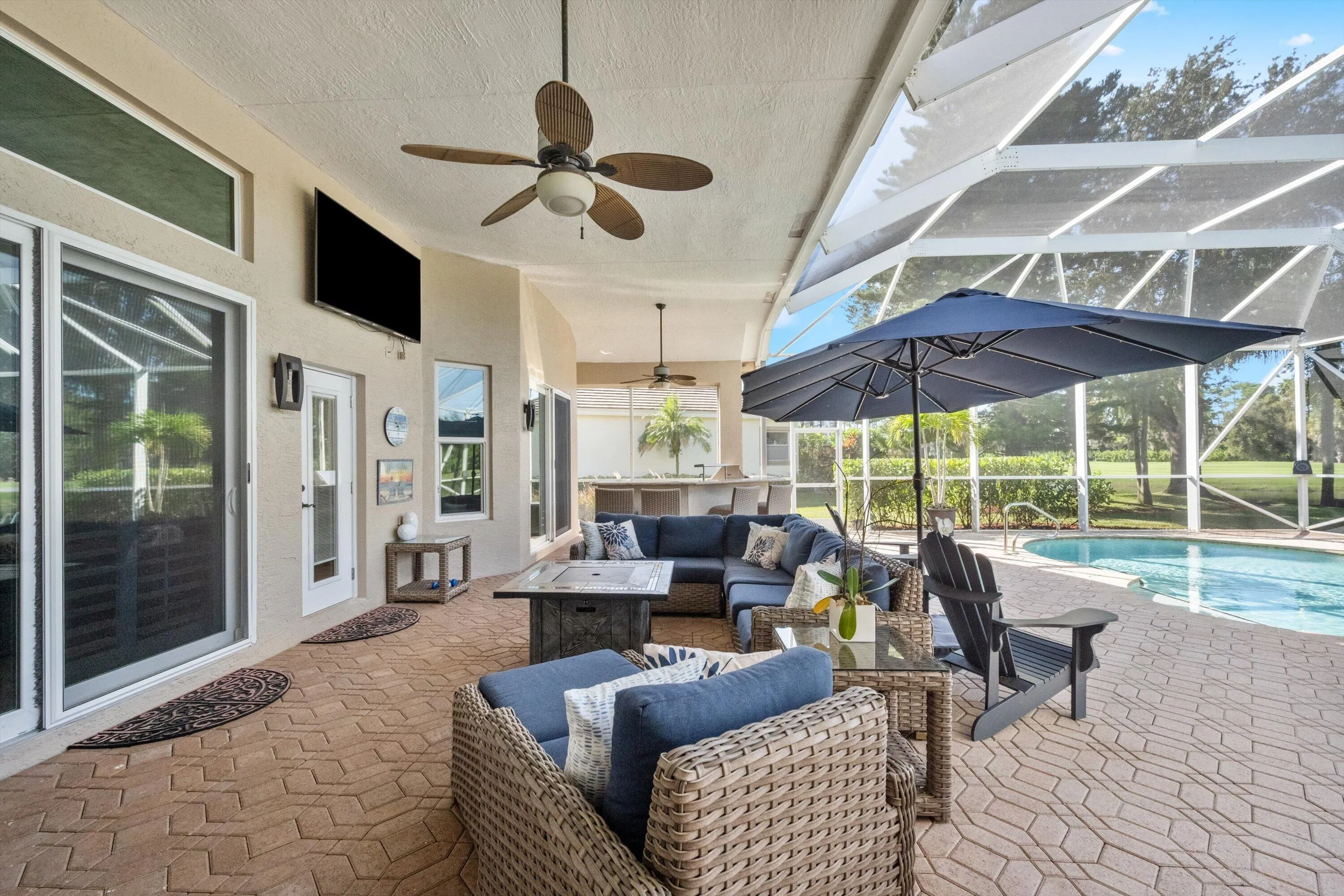 721 PINE CLUB Lane