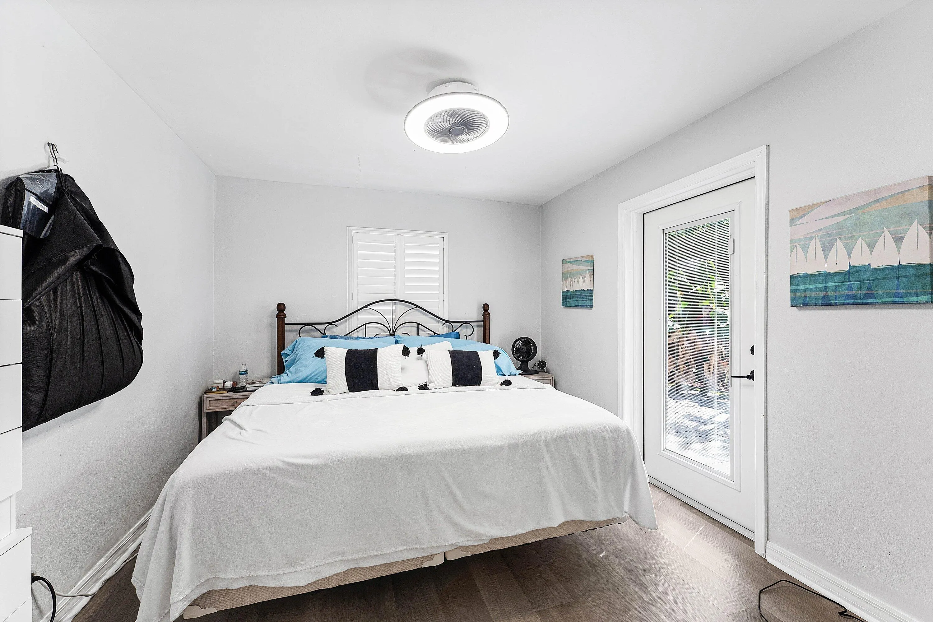 320 S OCEAN BREEZE