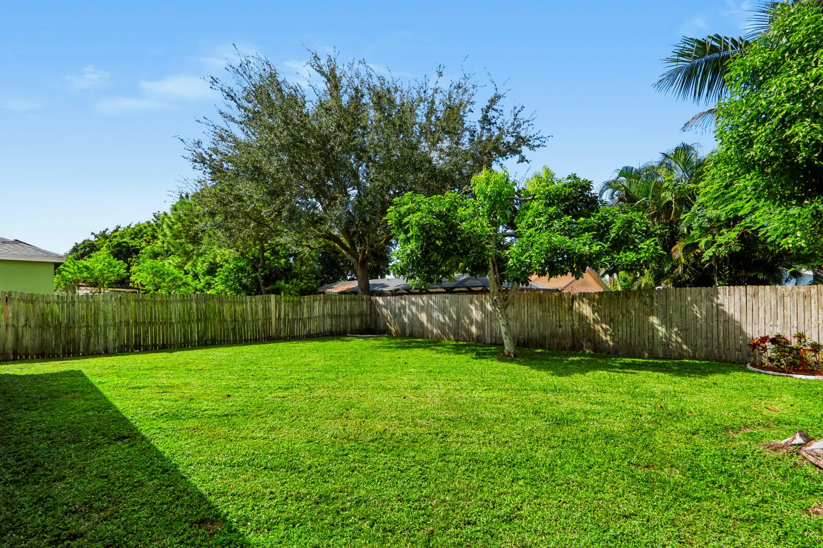 1024 PARK HILL Drive
