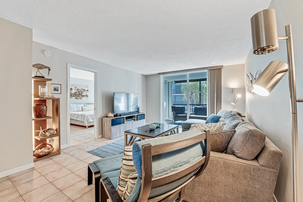 760 E Ocean Avenue #303