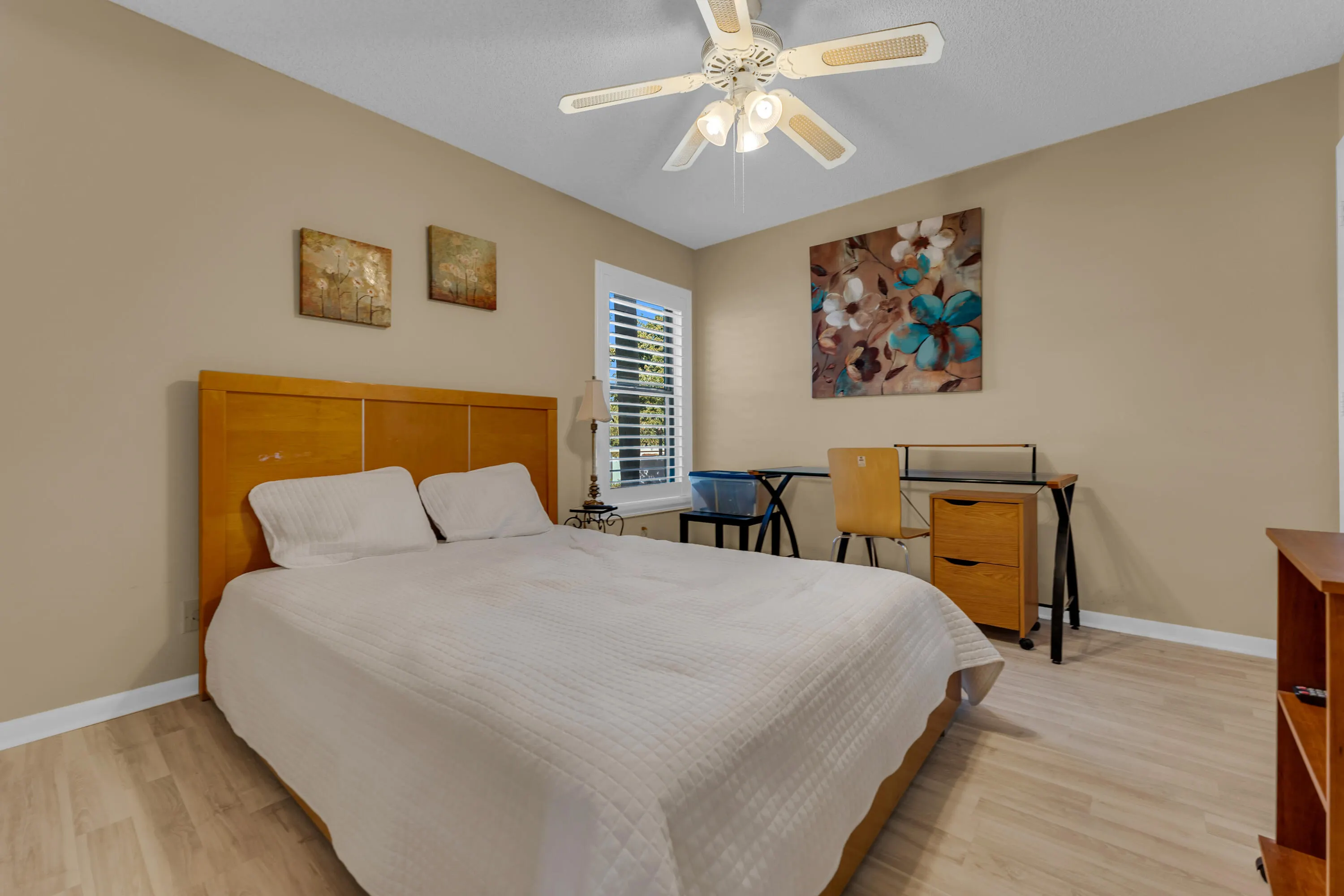 7340 AMBERLY Lane #210