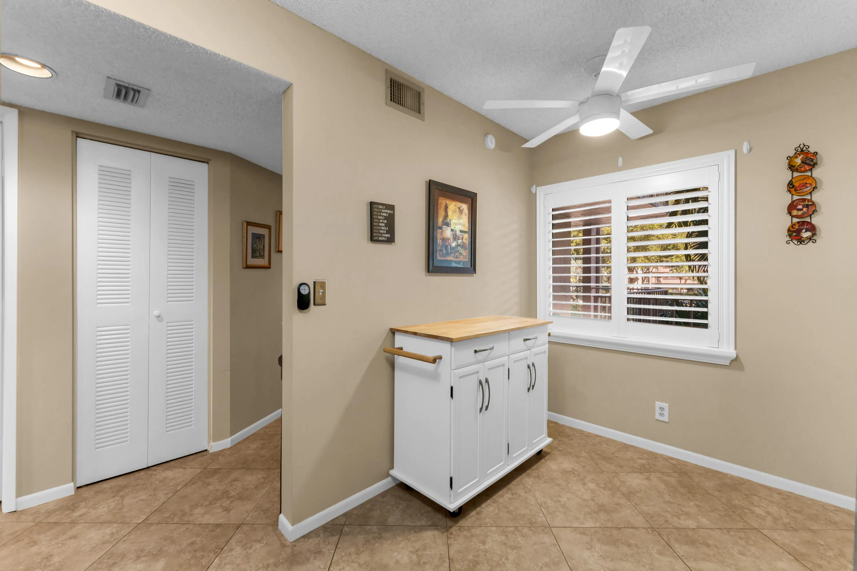 7340 AMBERLY Lane #210