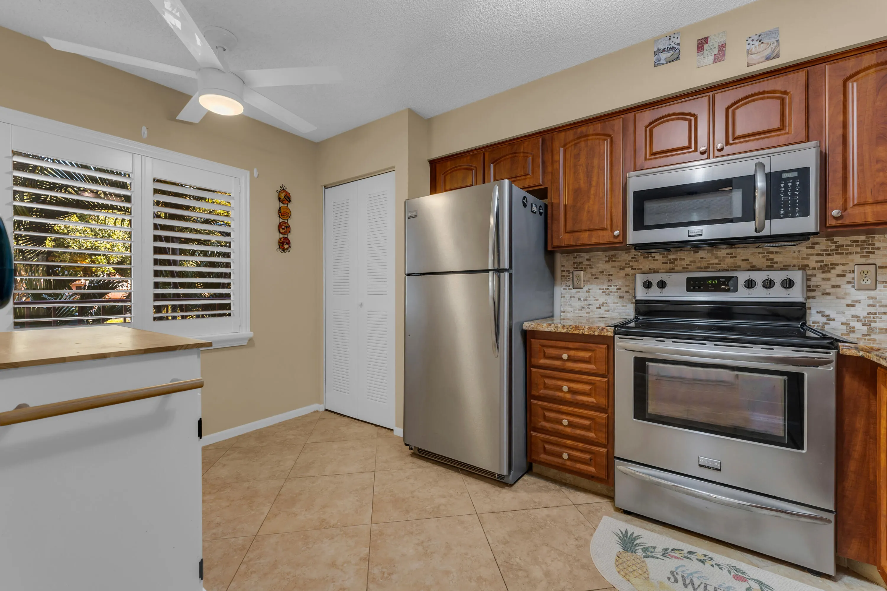 7340 AMBERLY Lane #210