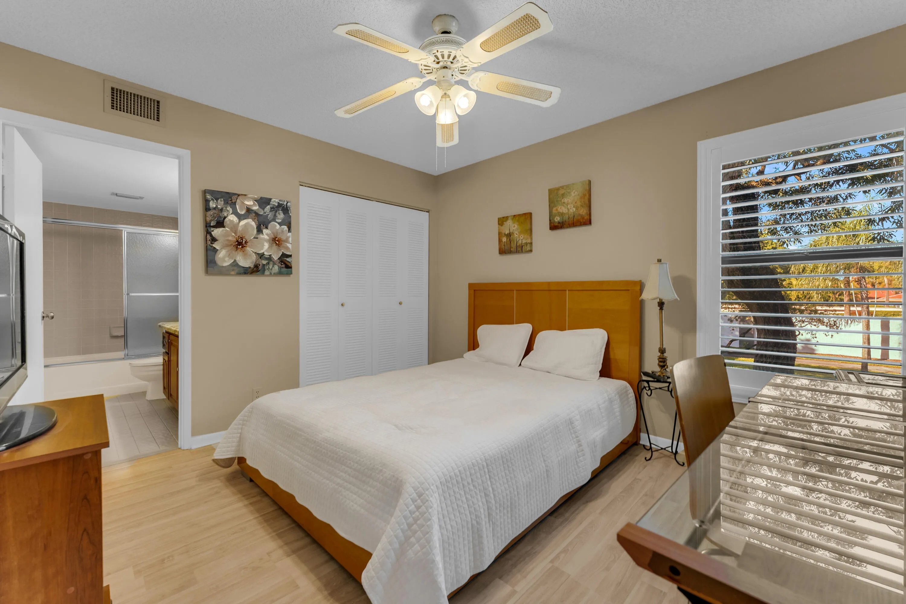 7340 AMBERLY Lane #210