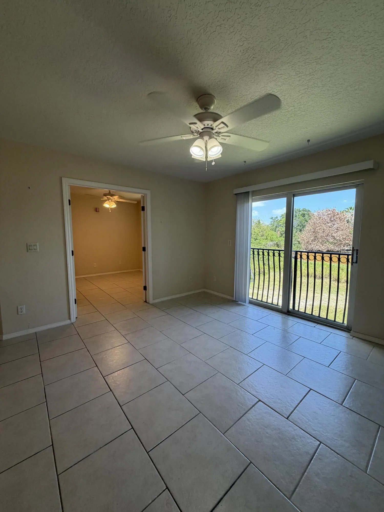 220 COLUMBIA Drive #31