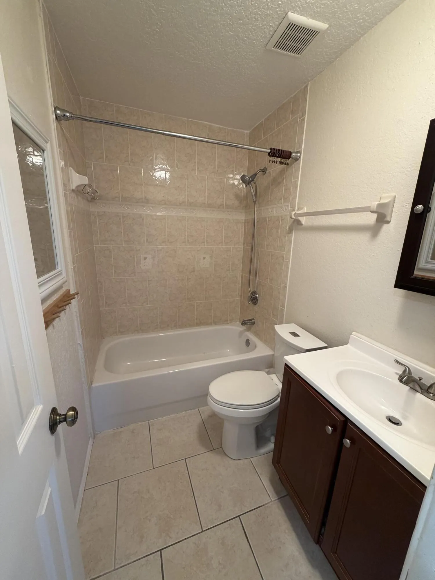 220 COLUMBIA Drive #31
