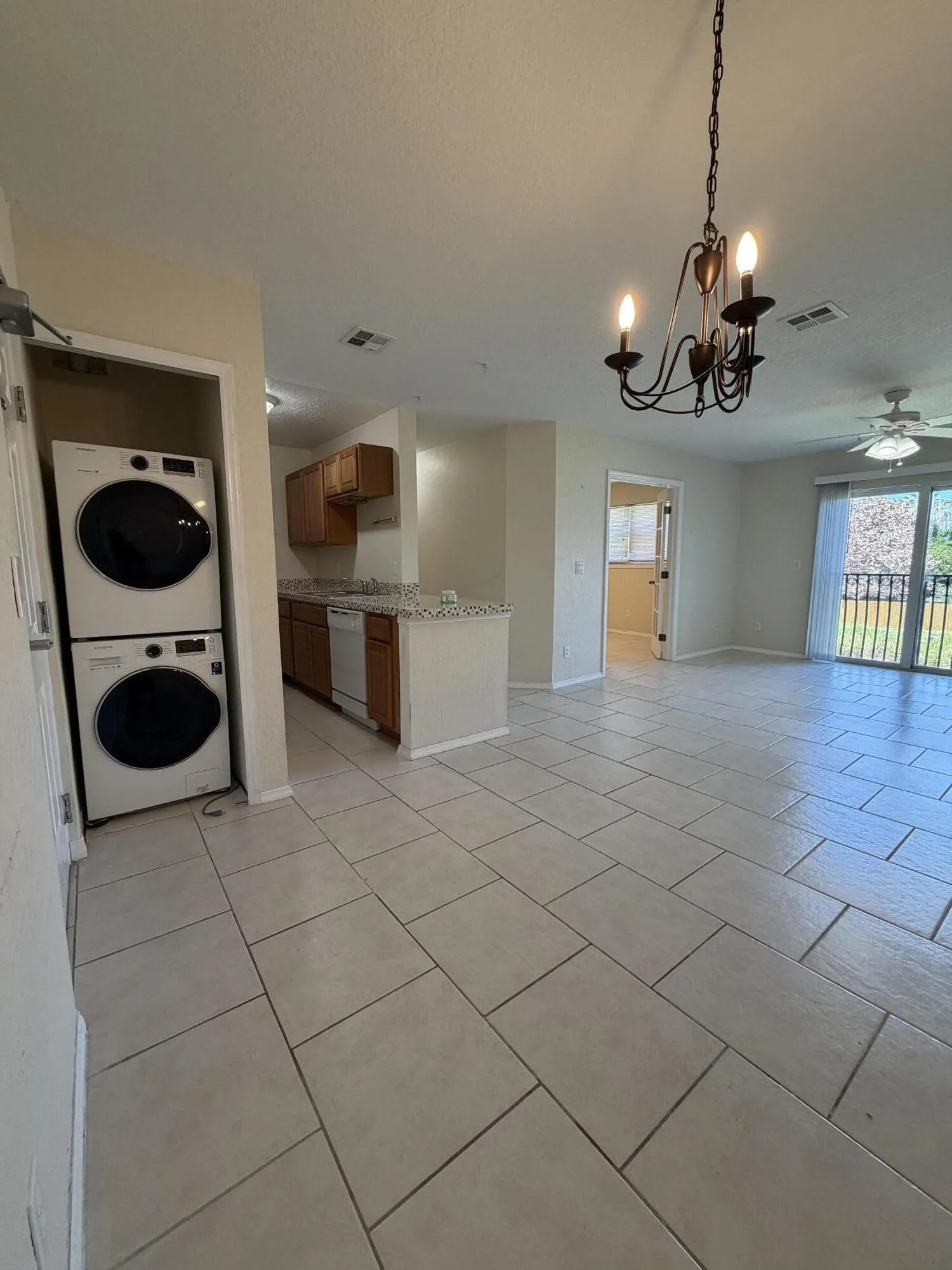 220 COLUMBIA Drive #31