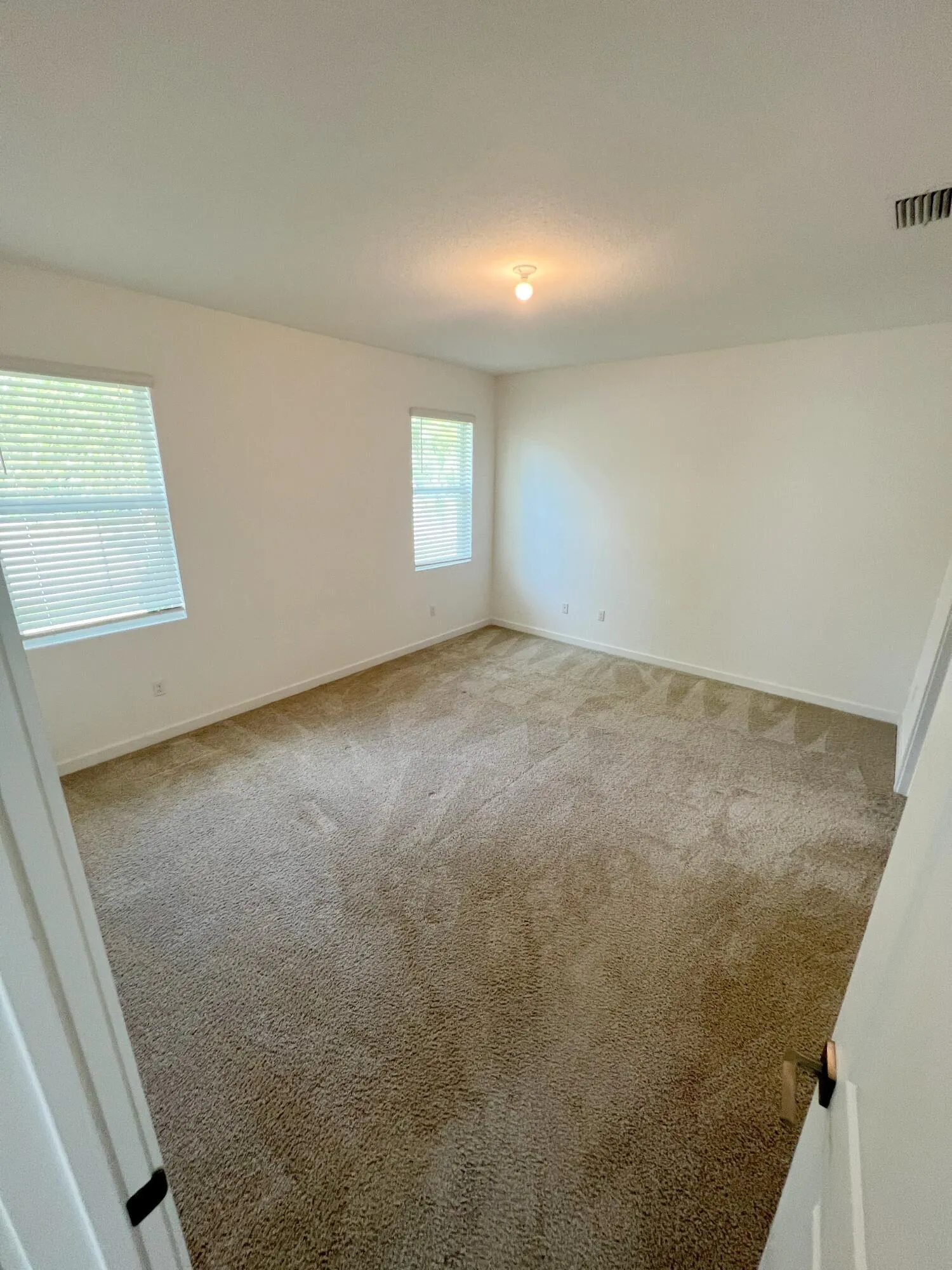 5724 SE Pinehurst Trail