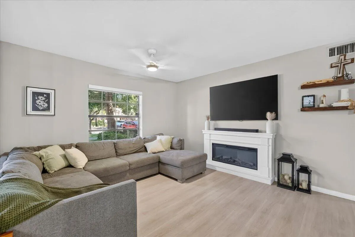 10690 NW 14th Street #130