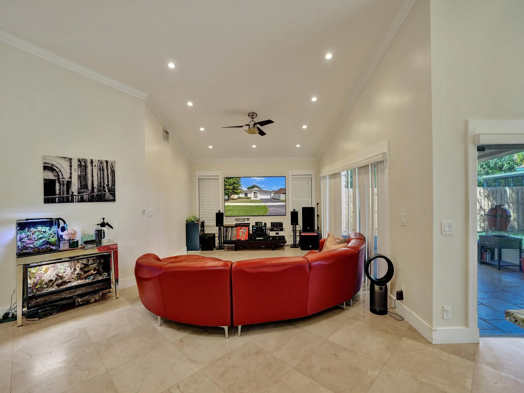 5522 NW 55th Terrace