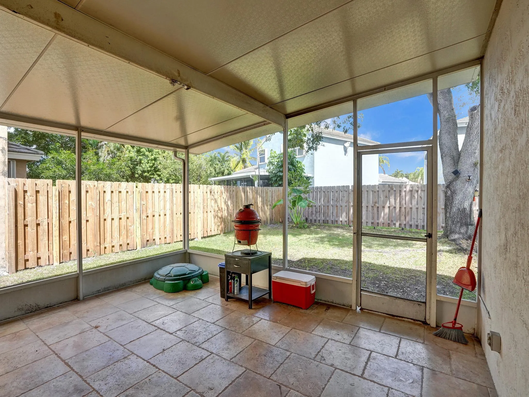 5522 NW 55th Terrace