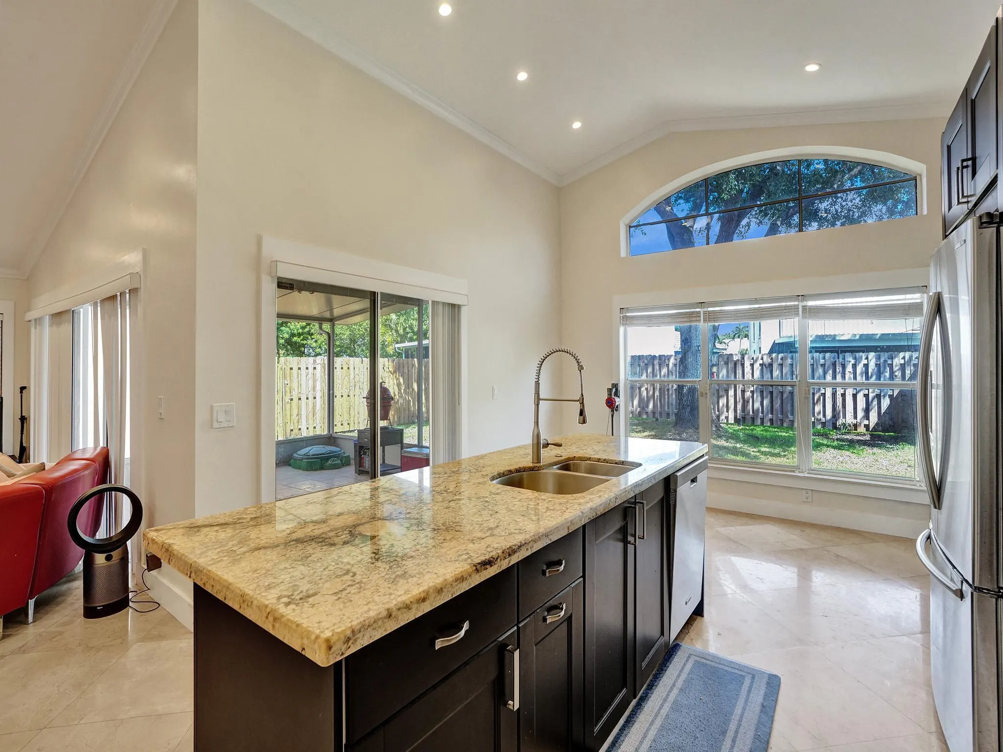 5522 NW 55th Terrace