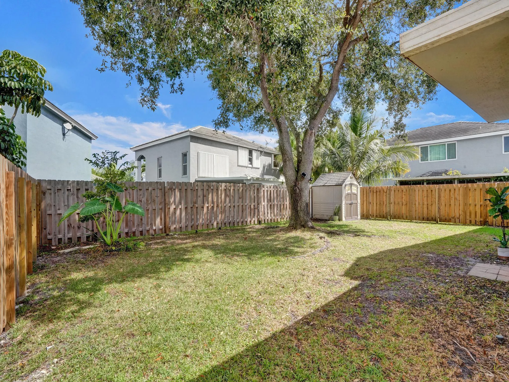 5522 NW 55th Terrace