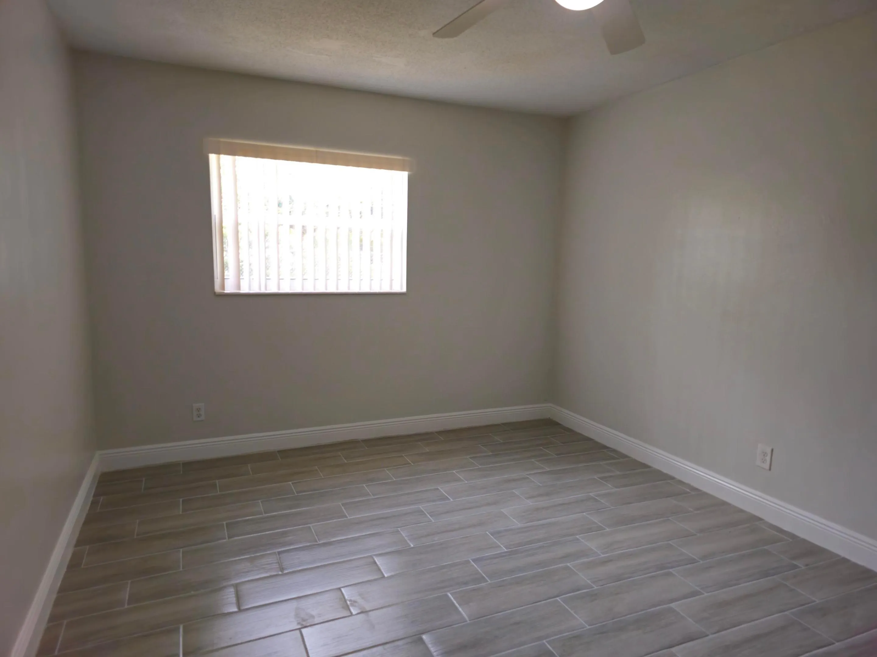 671 NE 46th Court