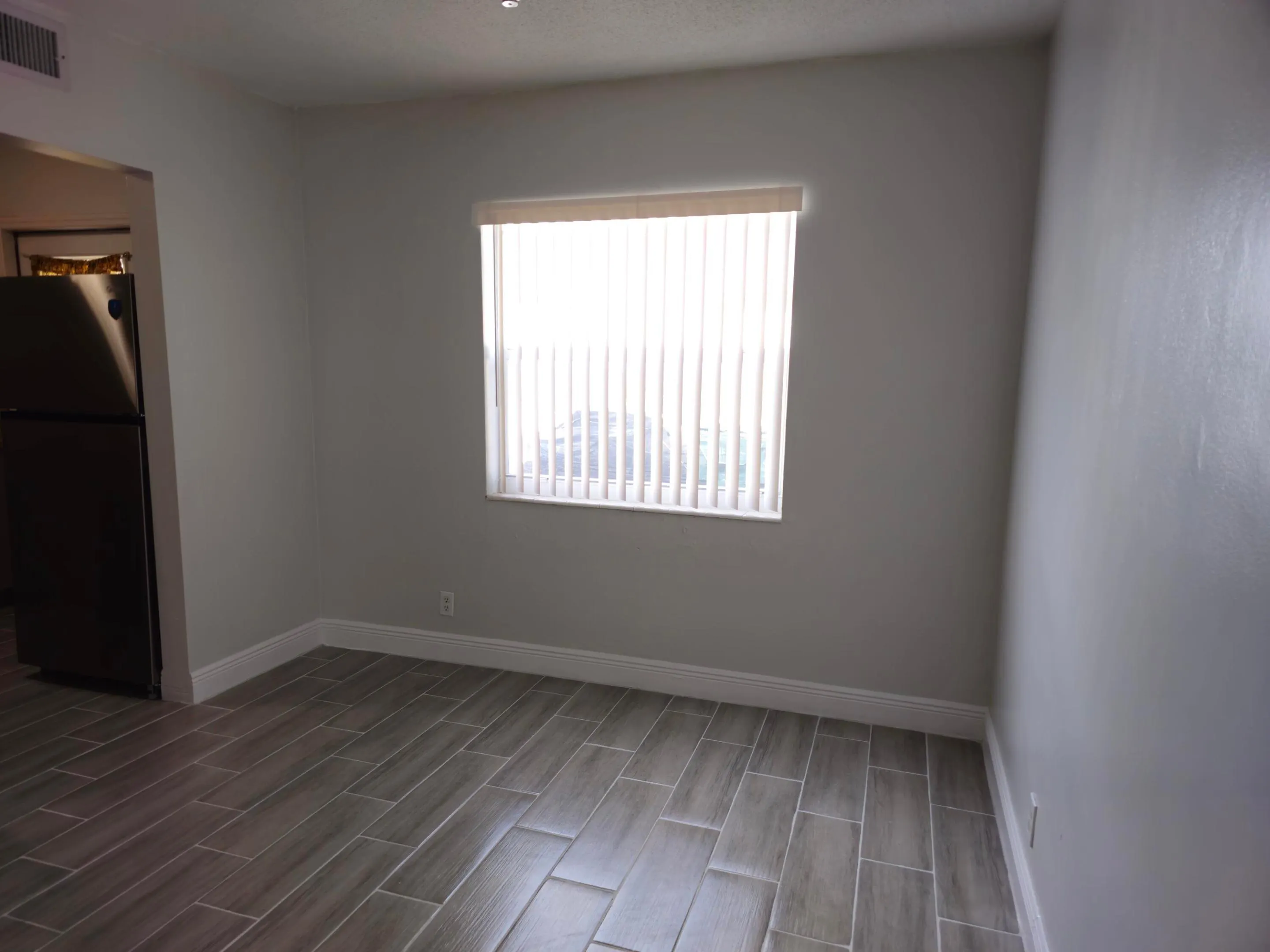 671 NE 46th Court