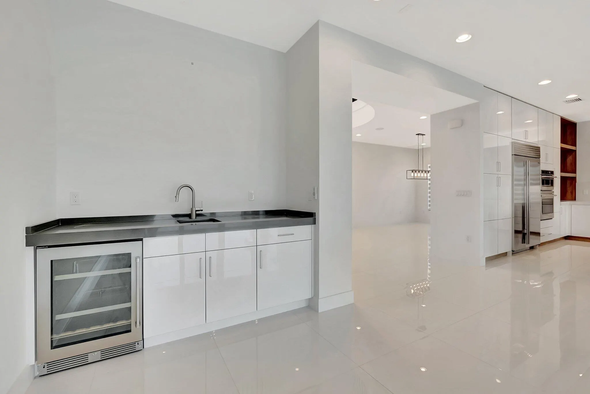 17166 WANDERING WAVE Avenue