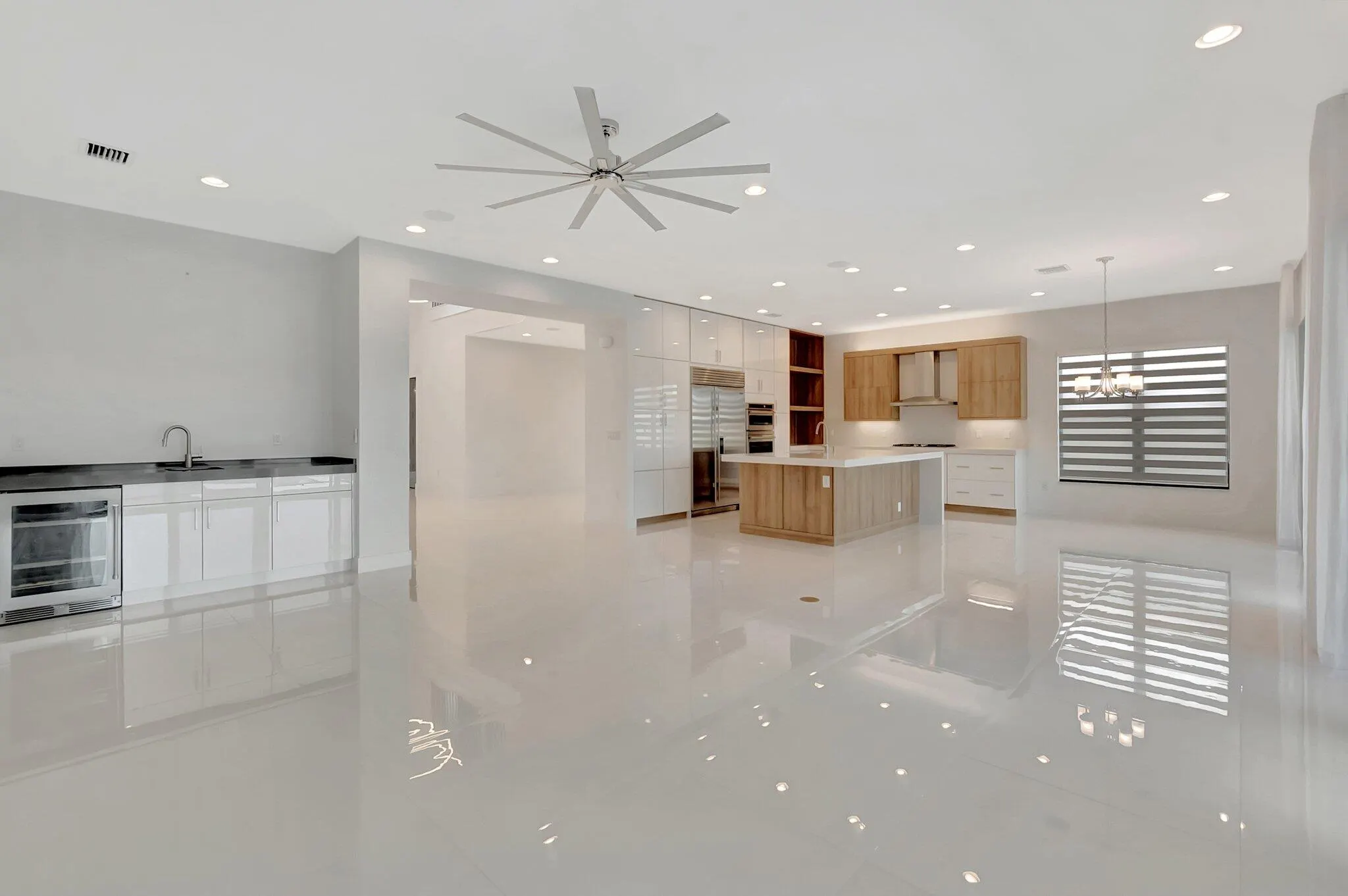 17166 WANDERING WAVE Avenue