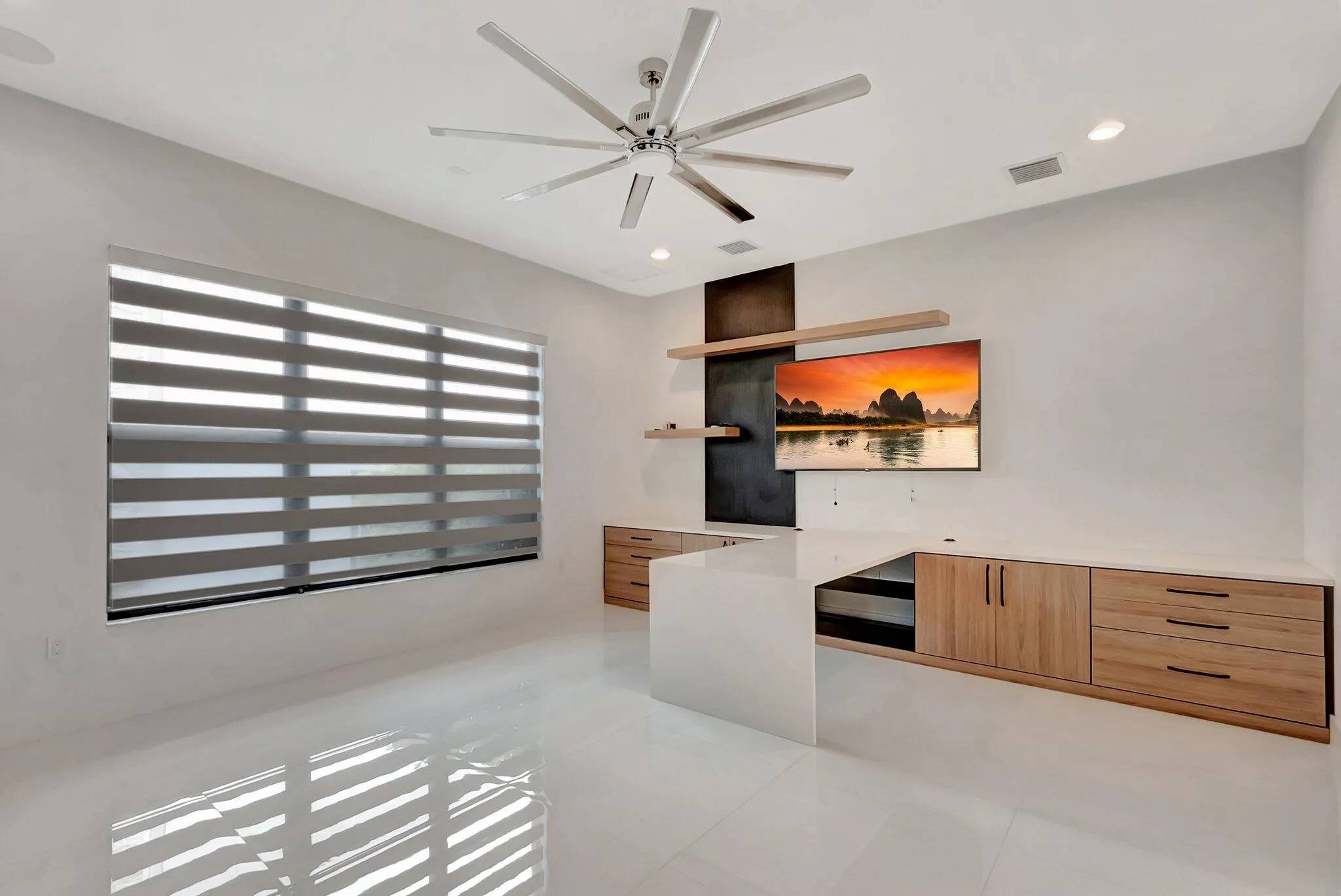 17166 WANDERING WAVE Avenue