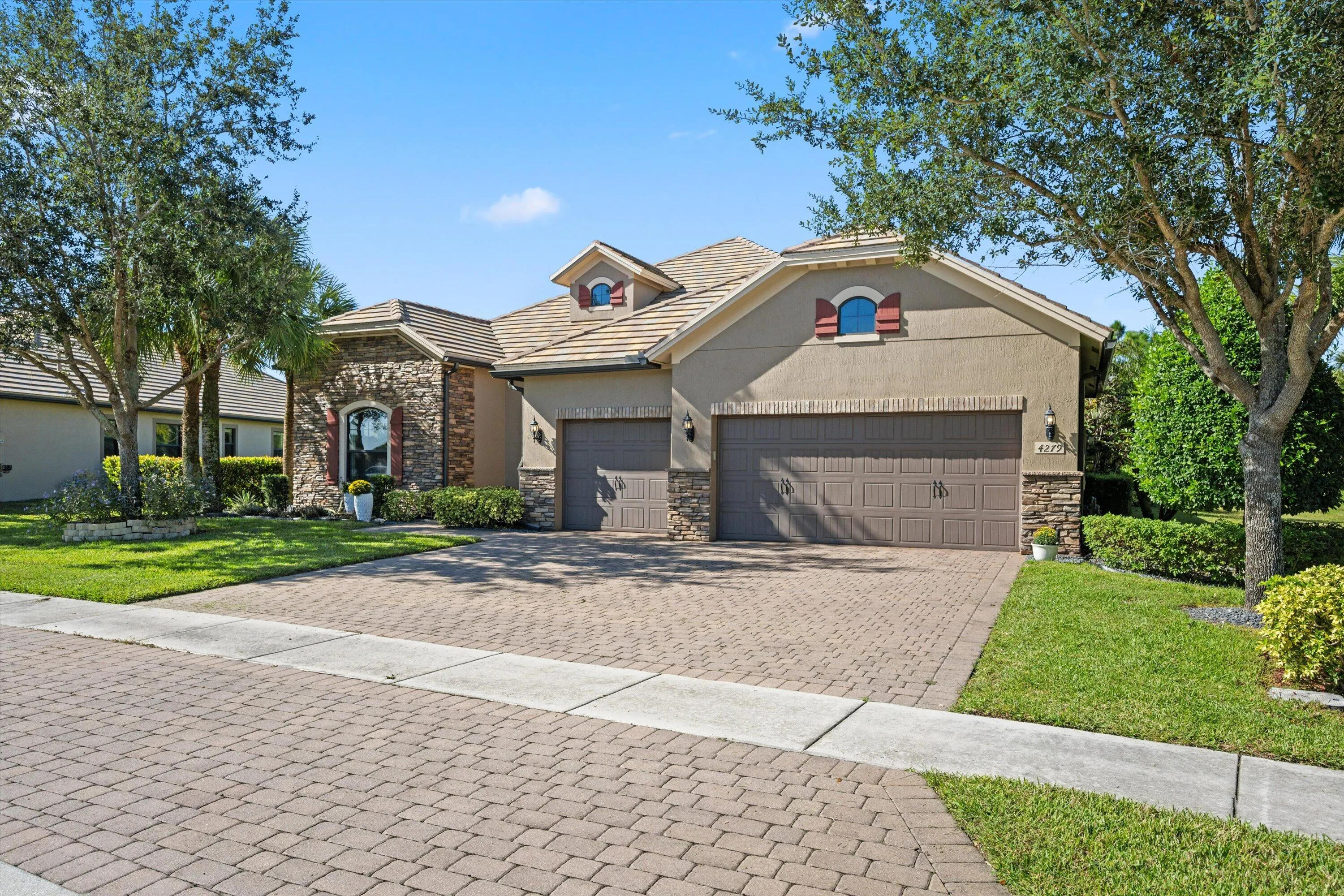 4279 Siena Circle