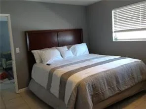 2330 Polk Street #10