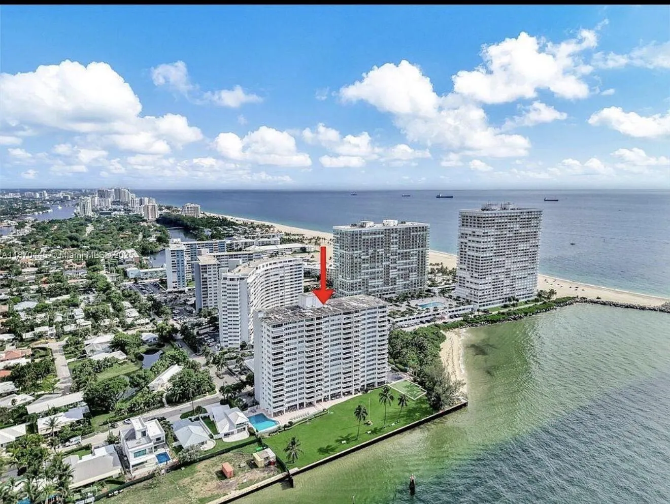 2100 S OCEAN Drive #9M