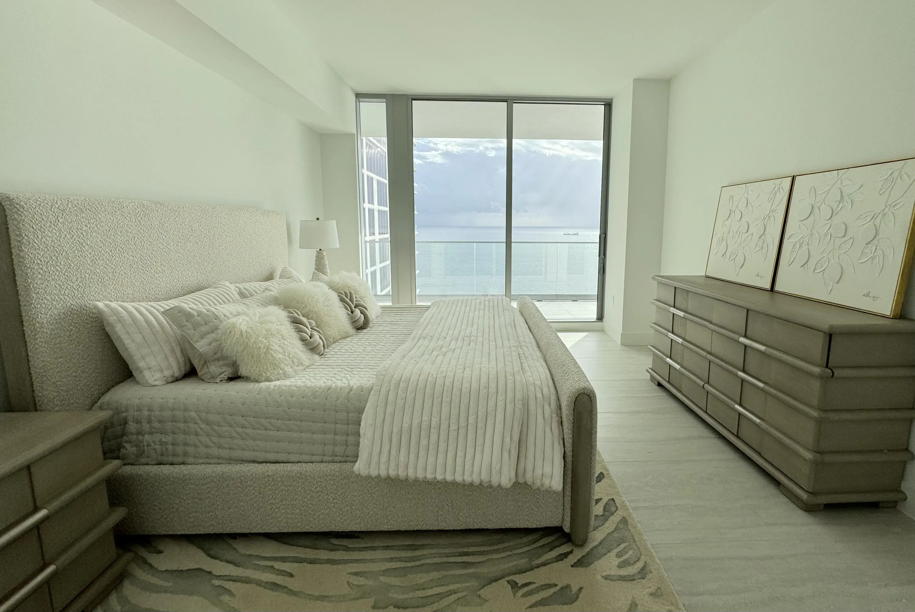 153 N Seabreeze Boulevard #2401-S