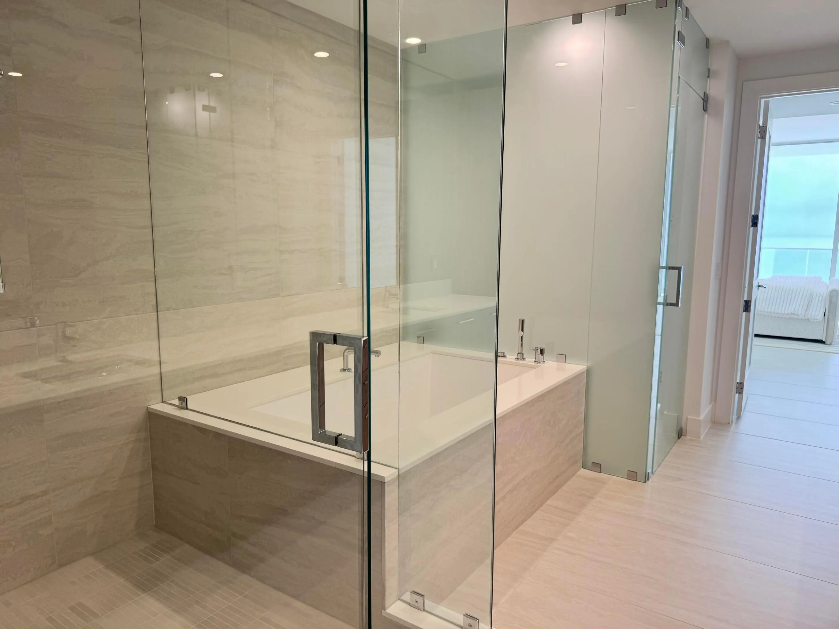 153 N Seabreeze Boulevard #2401-S