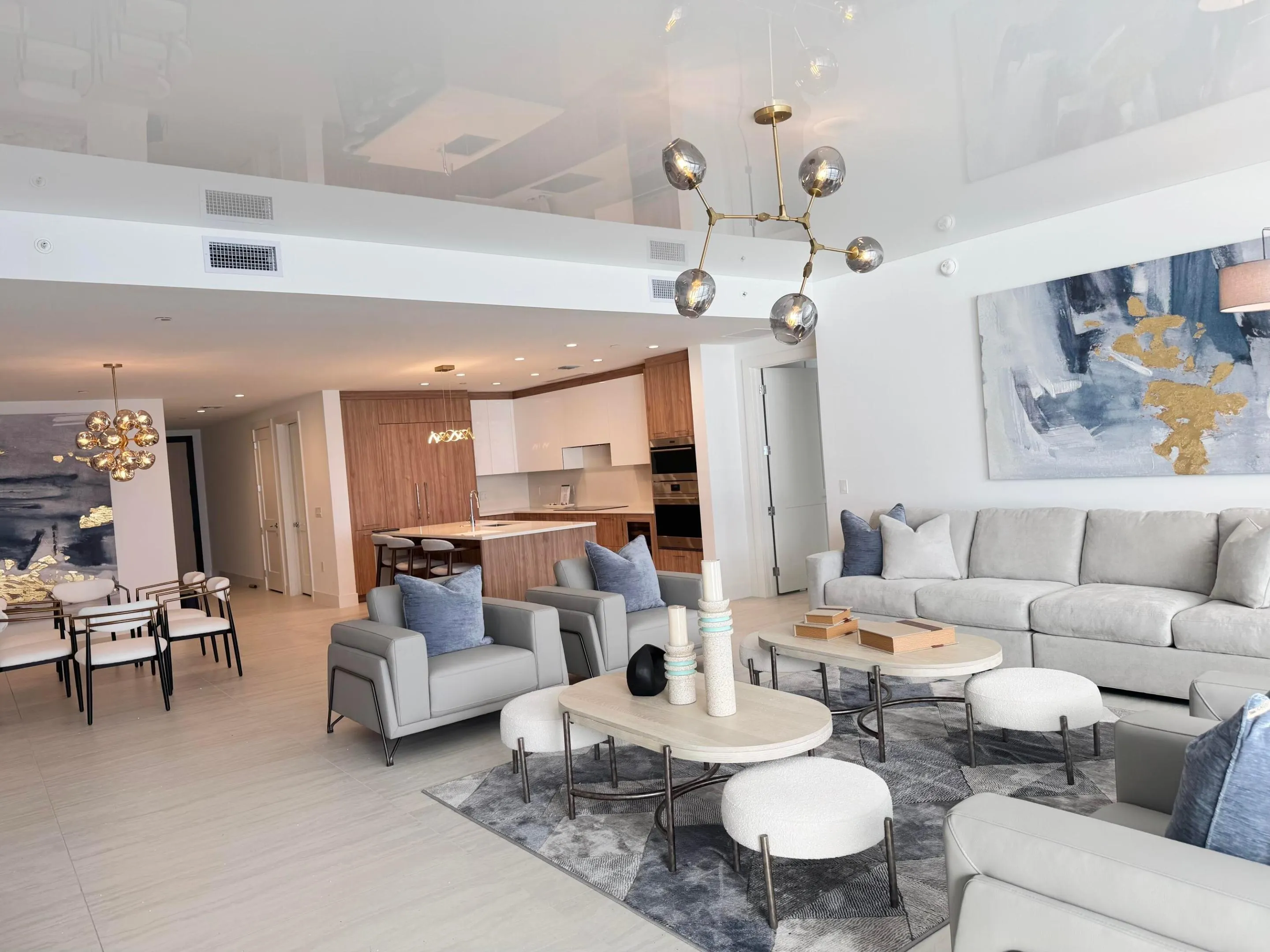 153 N Seabreeze Boulevard #2401-S