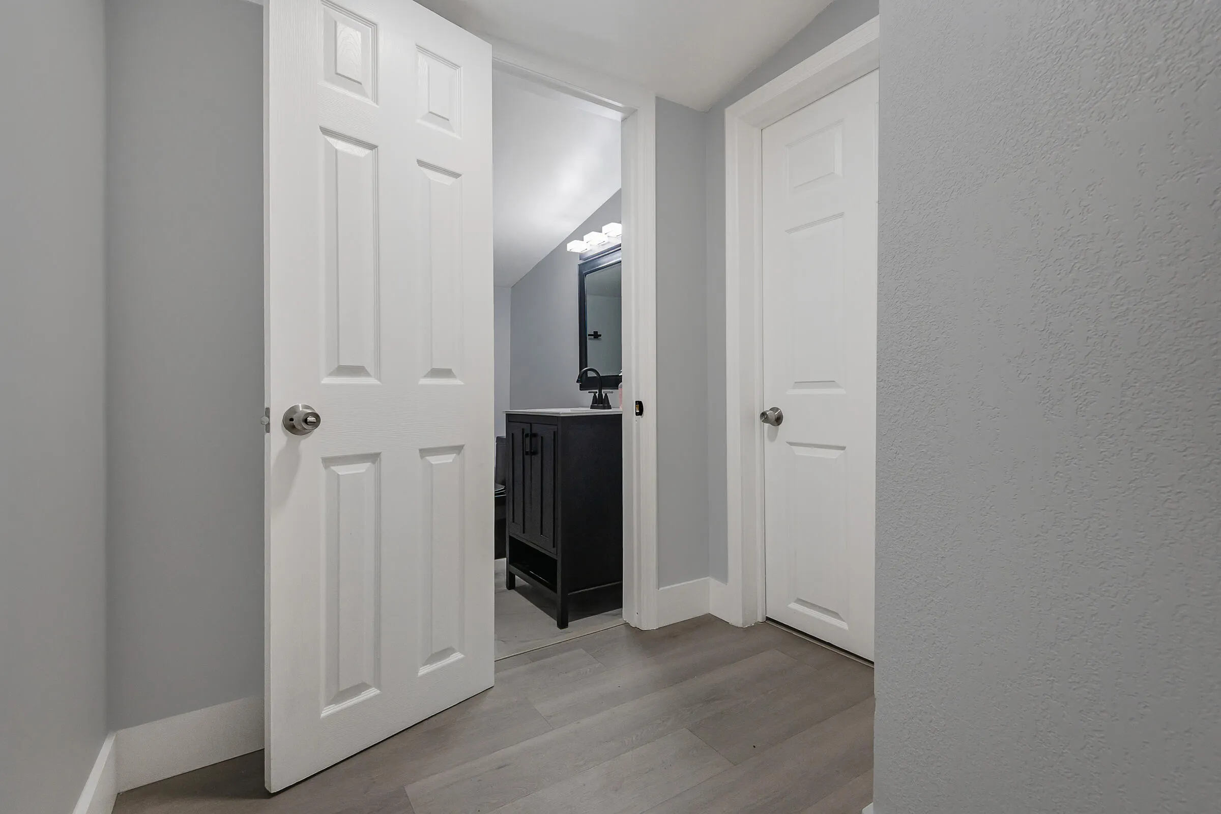 5261 NW 11th Street