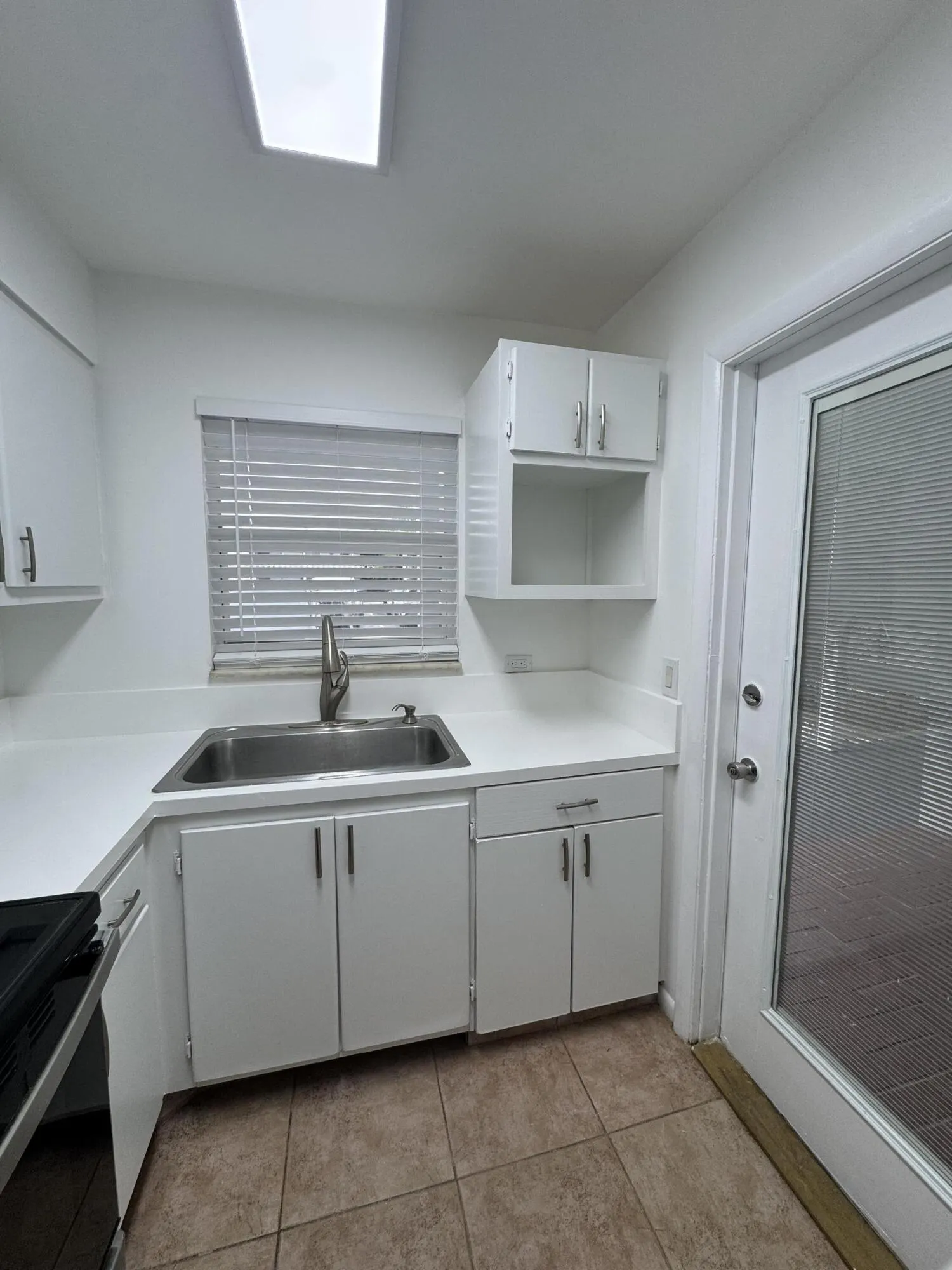 510 LAKE SHORE Drive #16