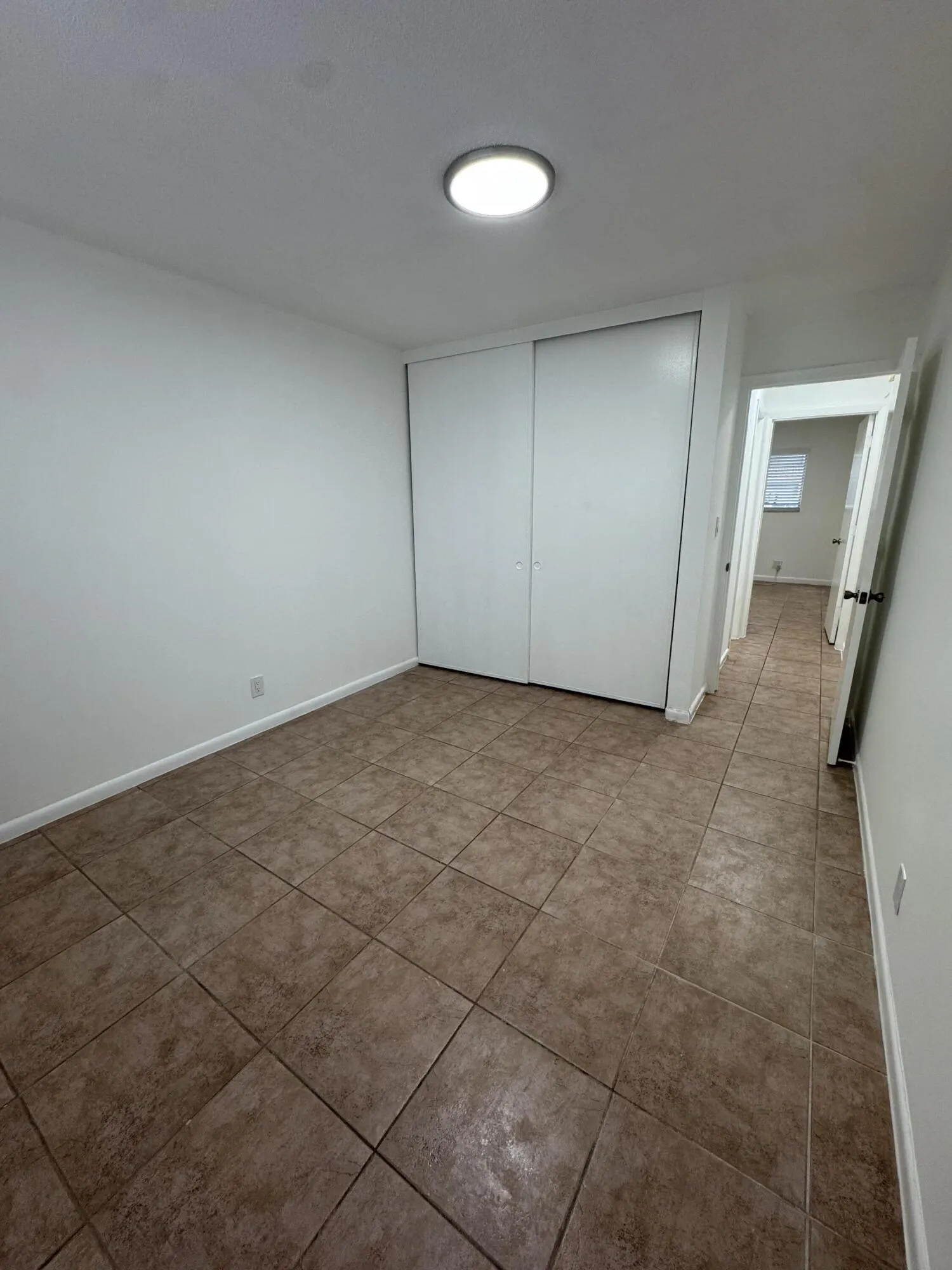 510 LAKE SHORE Drive #16