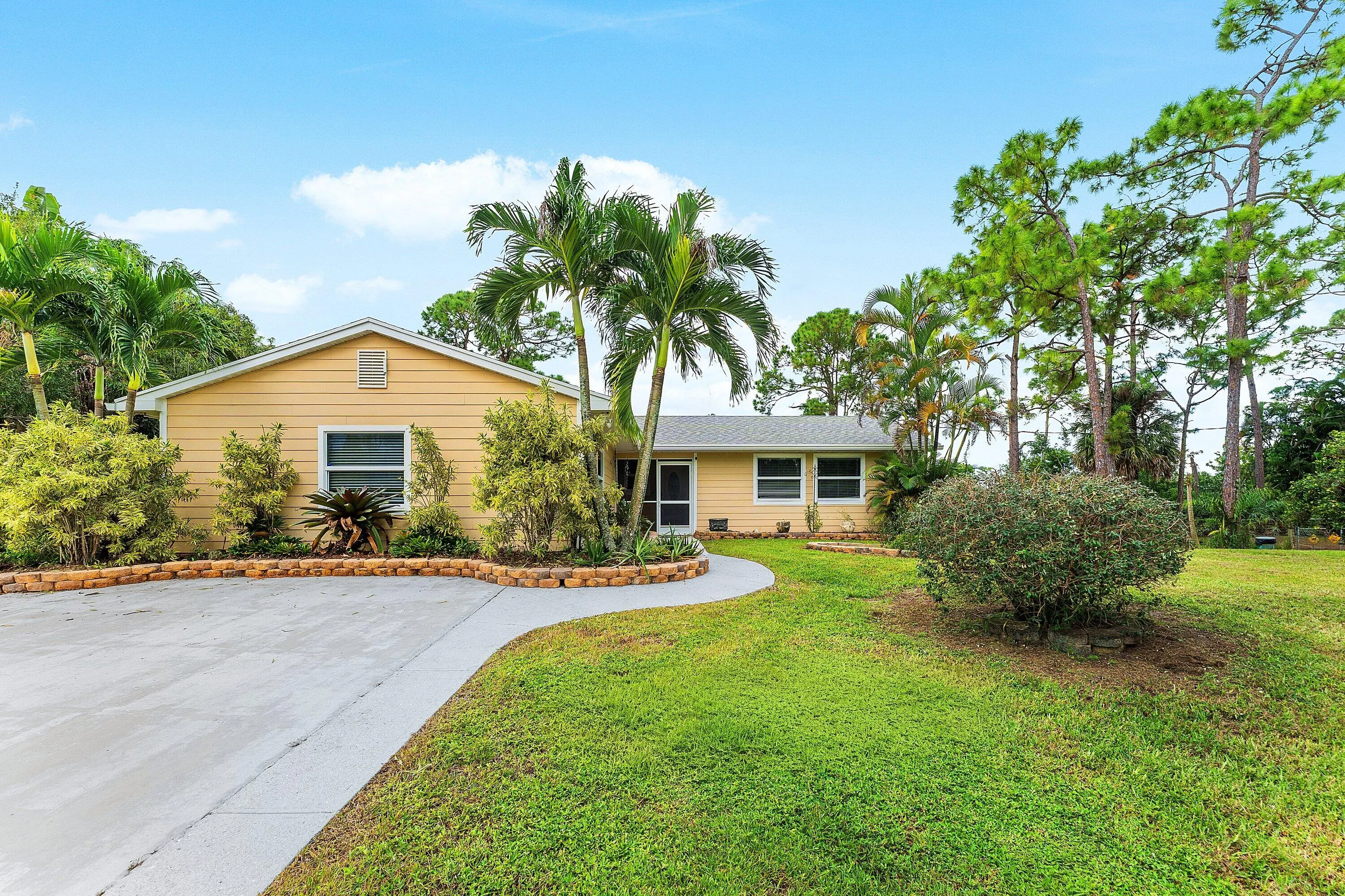 12946 66th Street N
