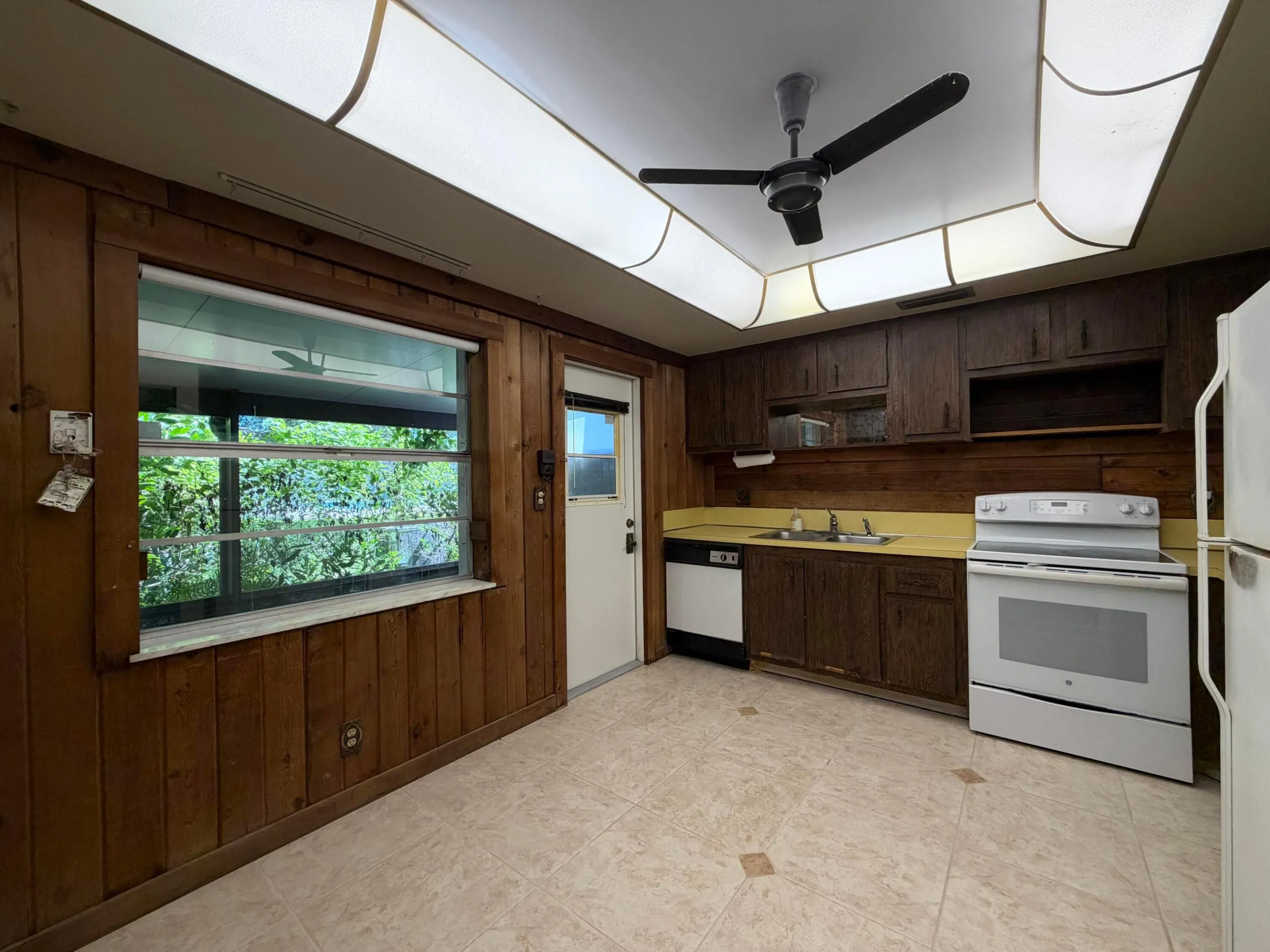 7333 W SUNRISE Boulevard #7333