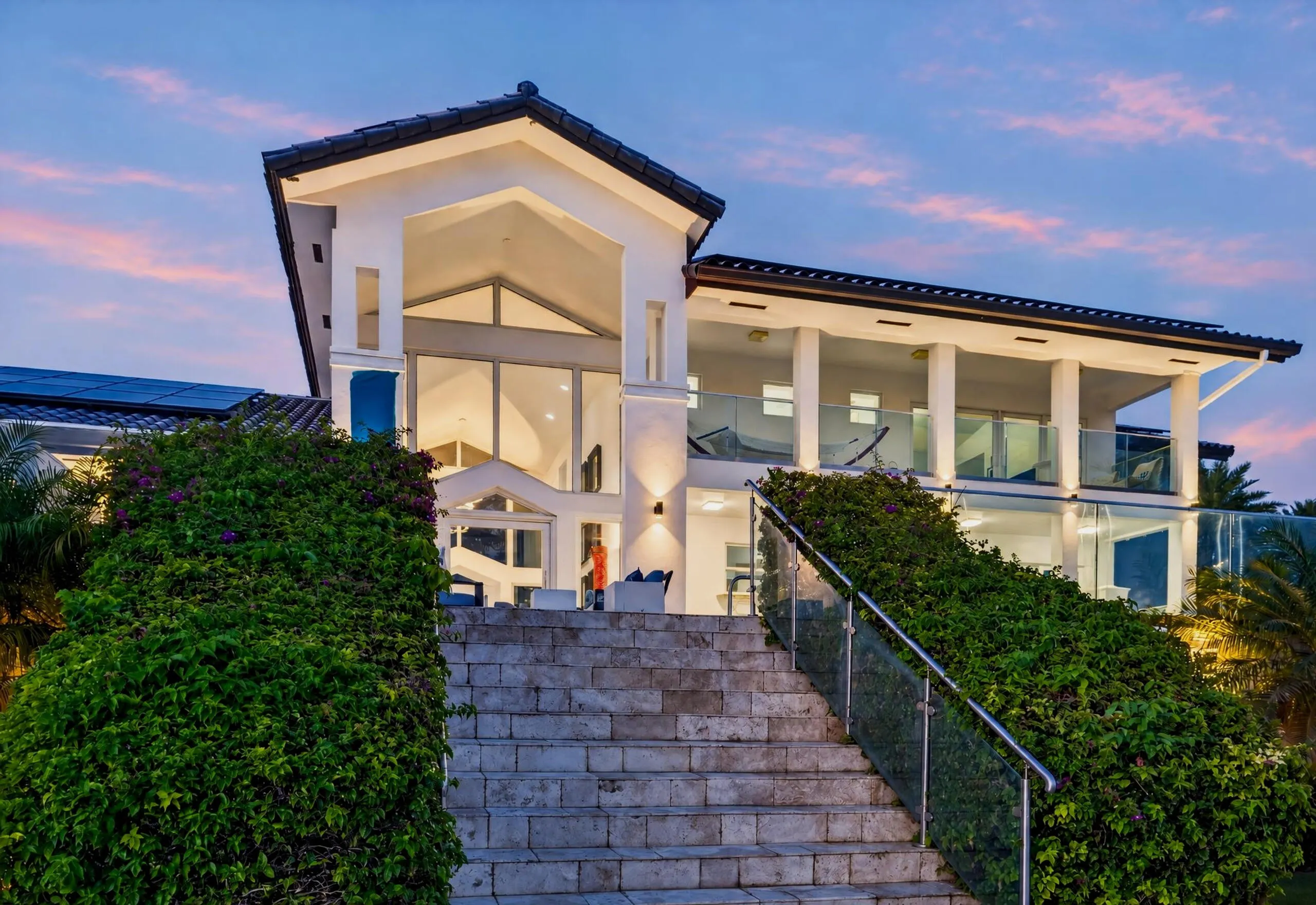 1080 San Pedro Avenue