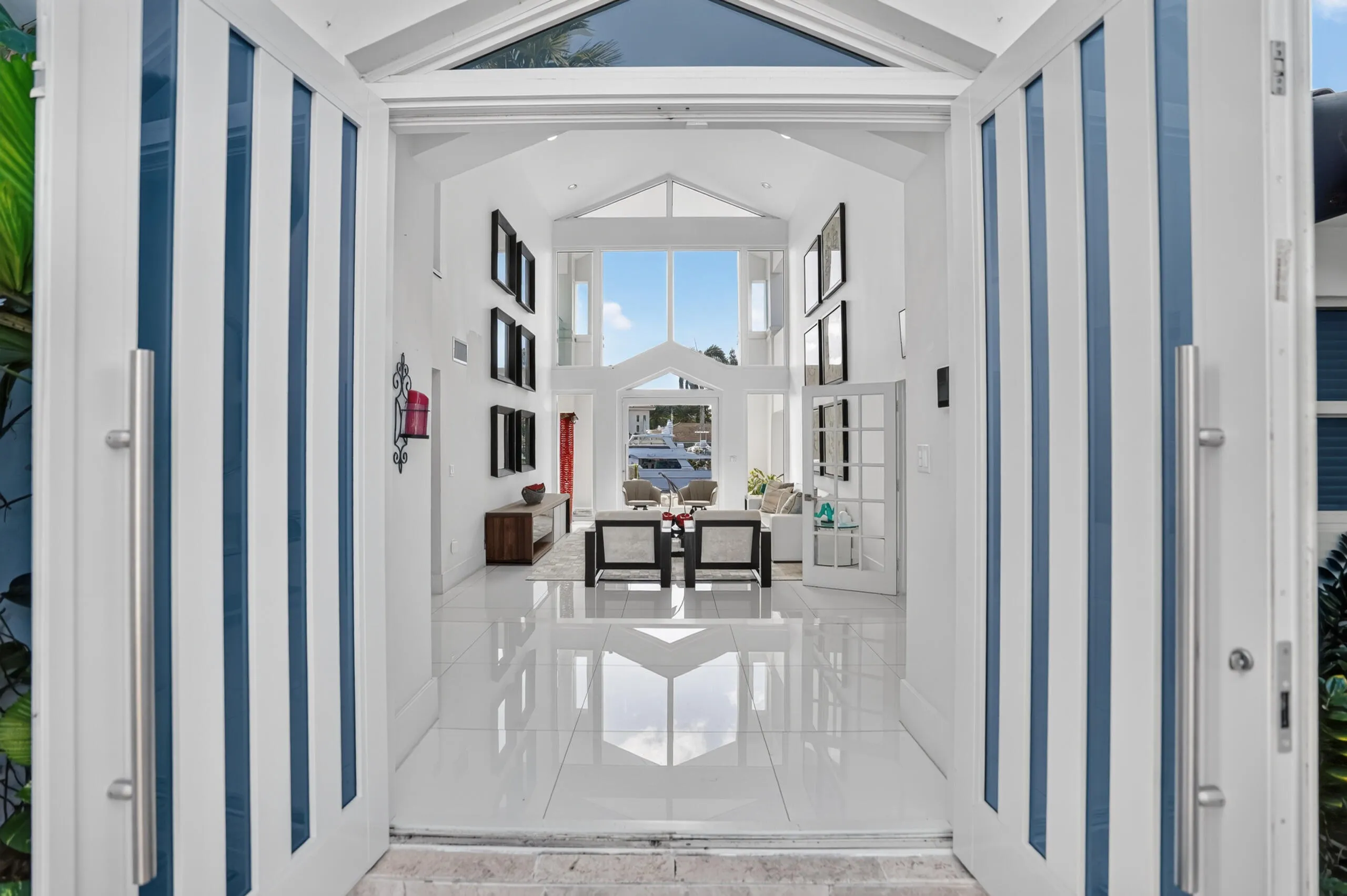 1080 San Pedro Avenue