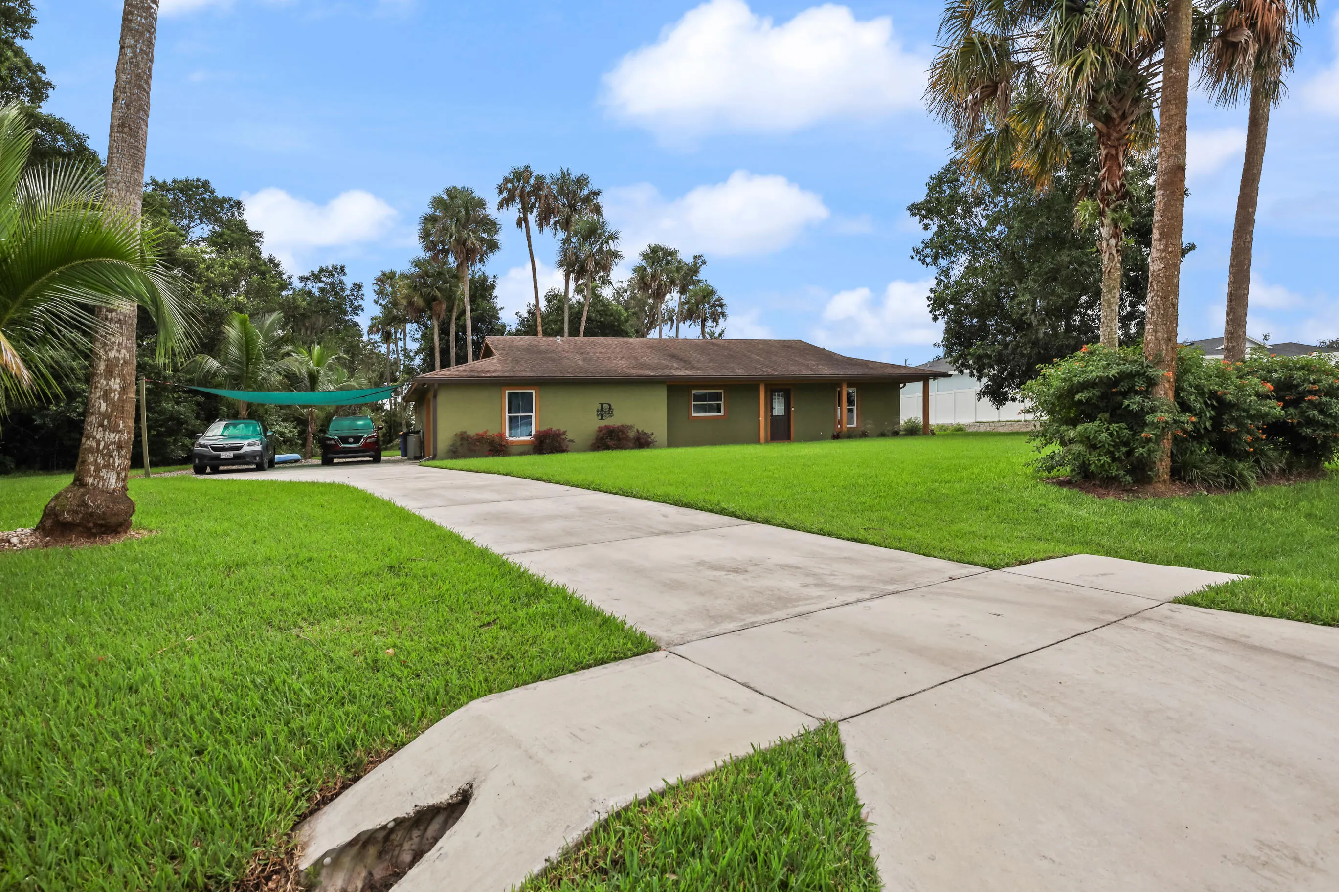 15440 SW Palm Drive