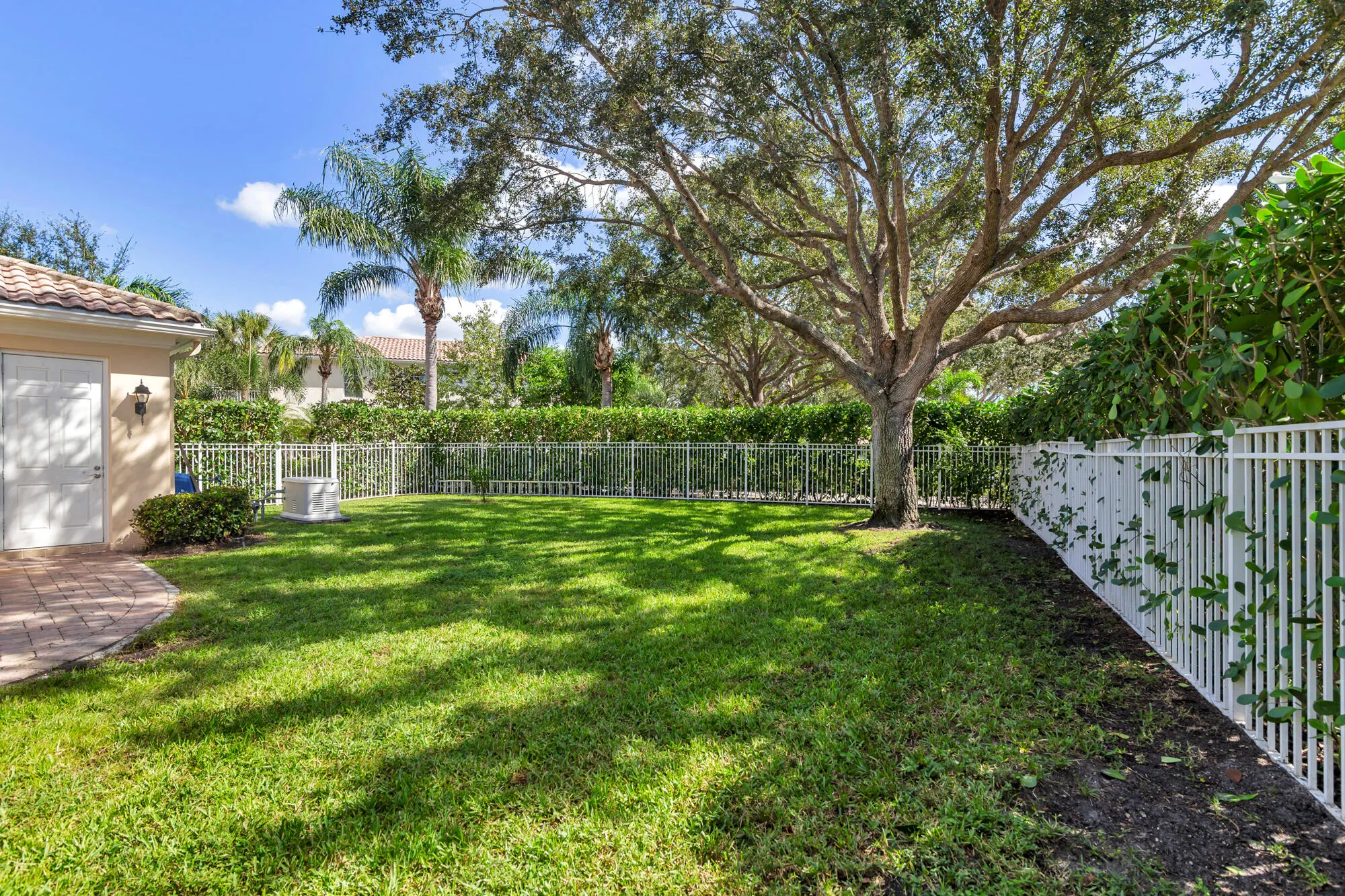 8408 Arima Lane