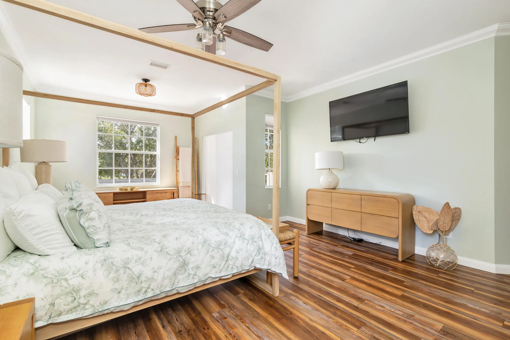8408 Arima Lane