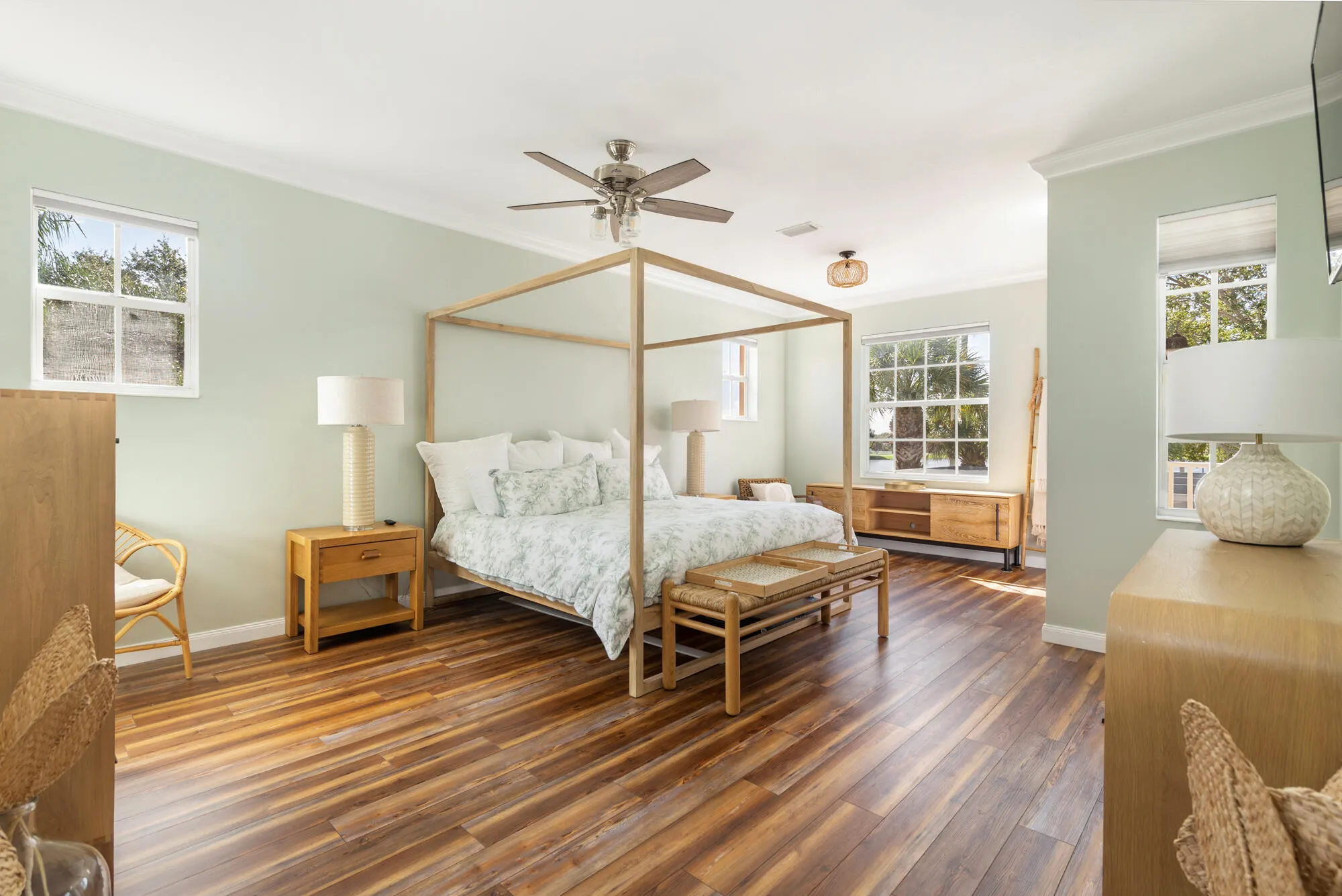 8408 Arima Lane