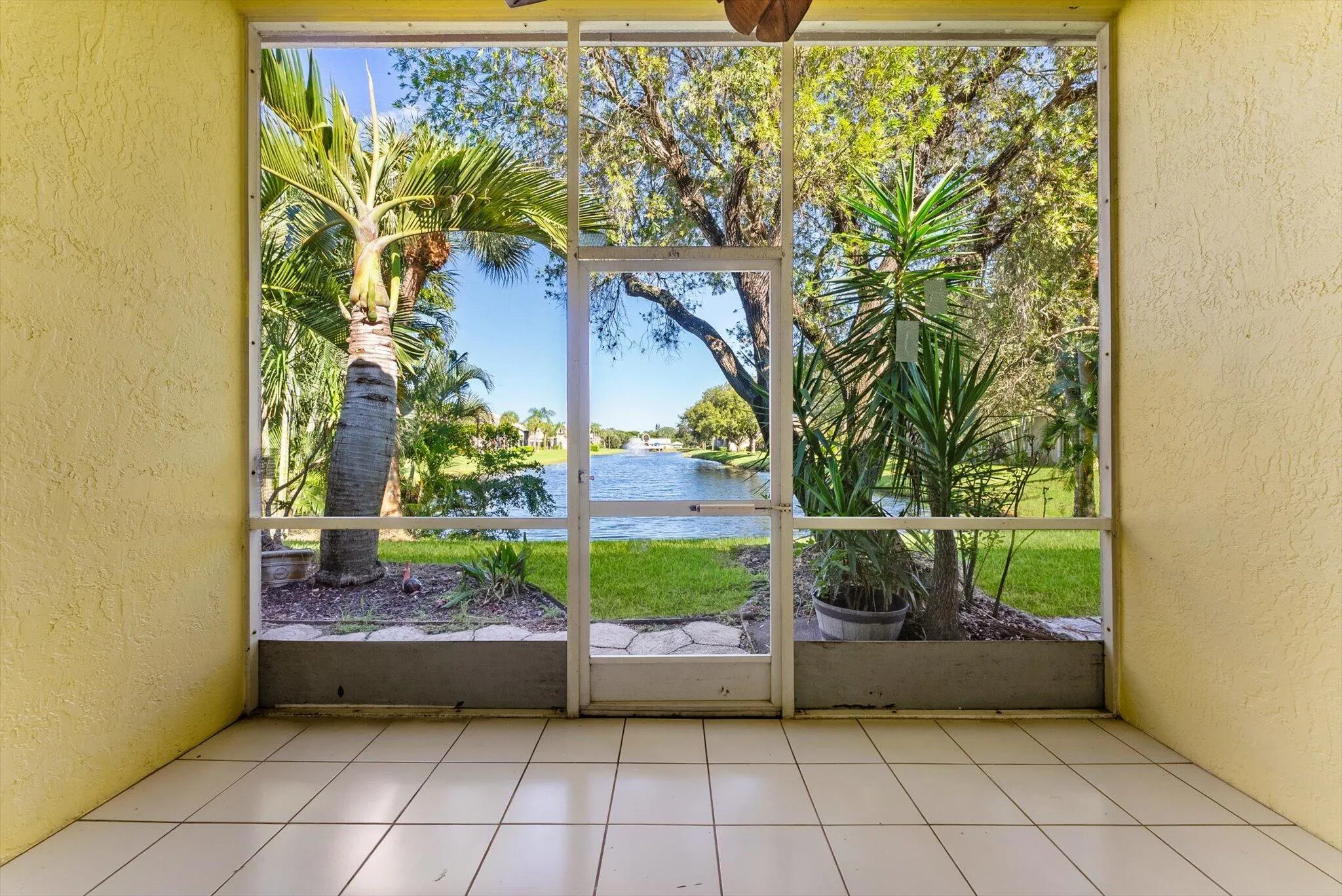5375 Monterey Circle #D