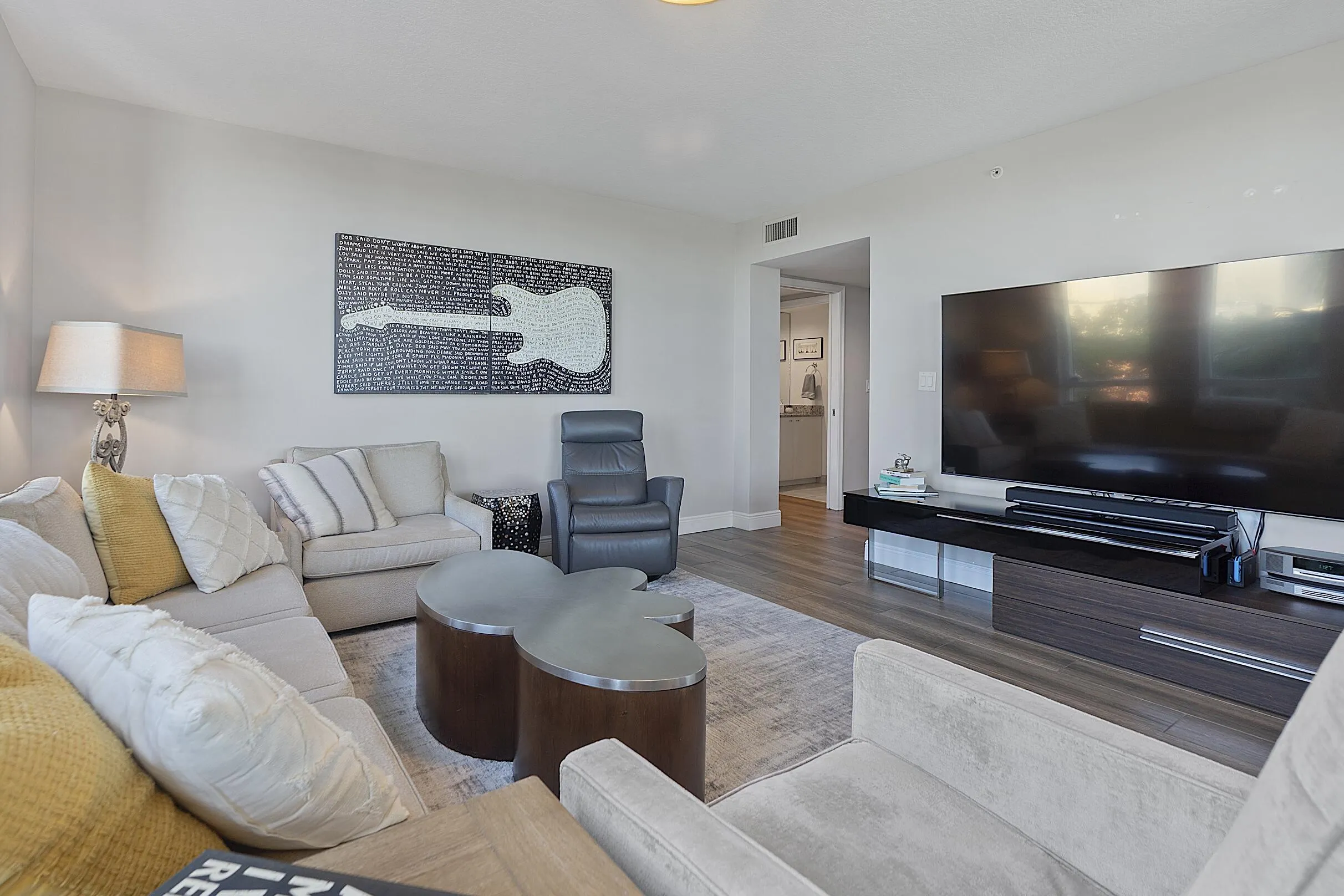 610 W LAS OLAS Boulevard #413N